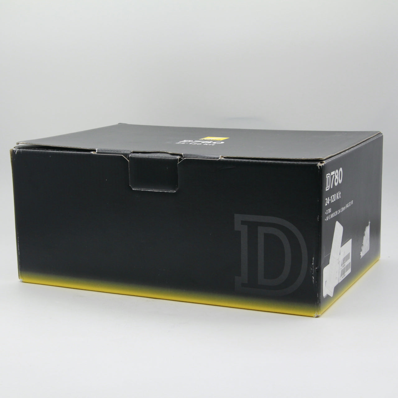 Nikon D780 DSLR Camera with 24-120mm Lens - Excellent Open Box Condition - Perfect for Professional Photography & Travel