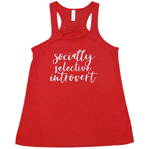Socially Selective Introvert Shirt - Funny Graphic Tee for Introverts & Shy People - Perfect for Casual Wear, Parties & Gifts