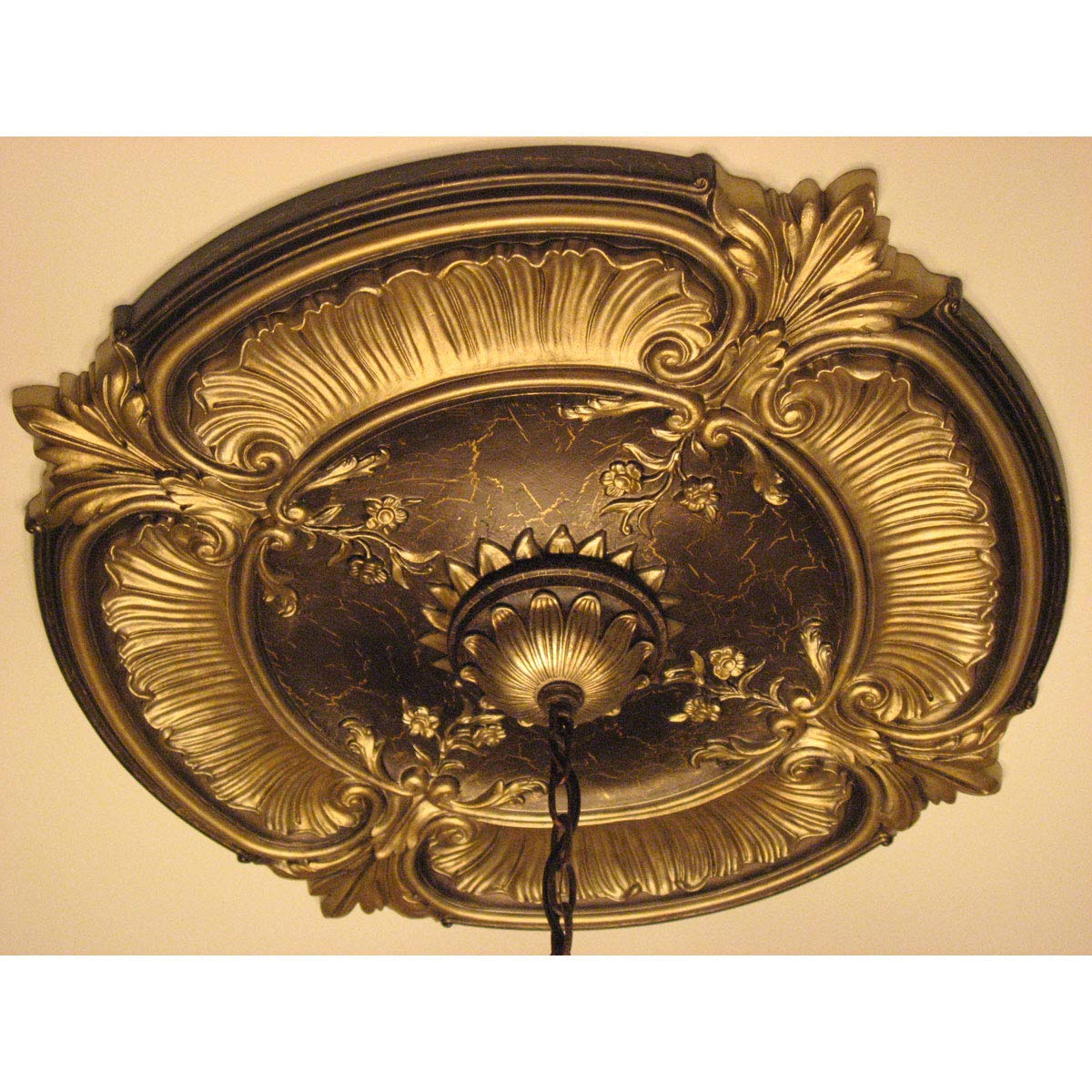 Ekena Millwork CM30ATPCC Attica Acanthus Leaf Ceiling Medallion - 30 1/8