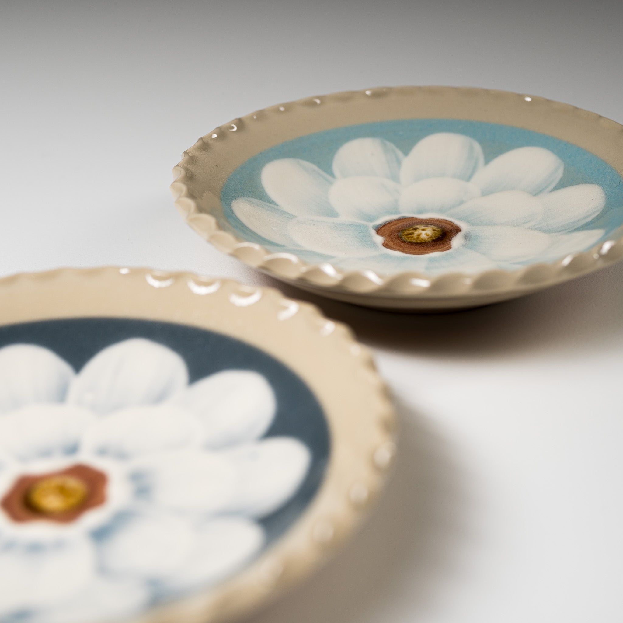 Fukube Pottery Zinnia Small Plate - 4.3 Inch Handmade Ceramic Dish for Sushi, Desserts & Home Decor | Japanese Artisan Tableware