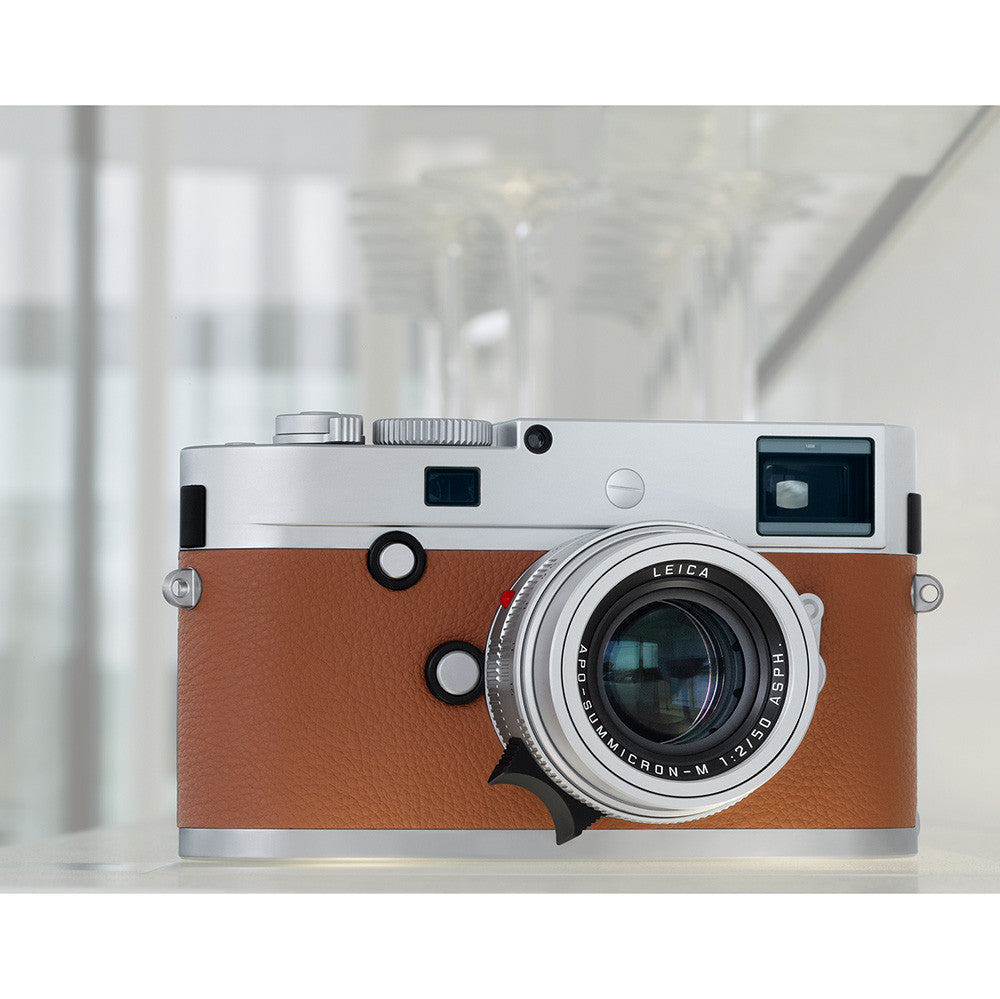Leica APO Summicron M 50mm f/2.0 ASPH Lens - Silver Anodized Finish for Professional Photography & Street Shooting