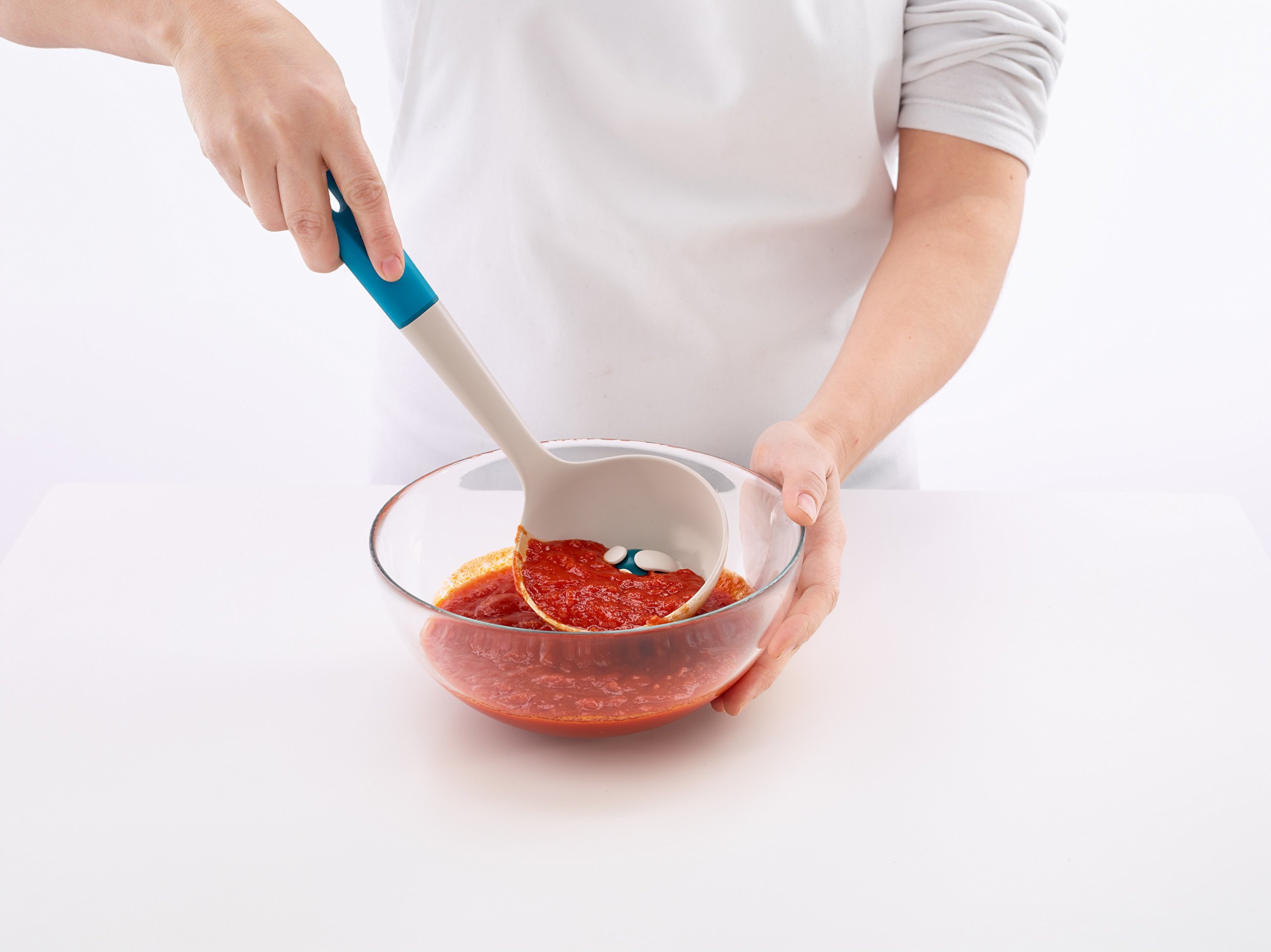 Lekue Sauce Roller Kitchen Ladle - Non-Stick Silicone Cooking Utensil for Baking, Cooking & Serving - Red & White (Perfect for Sauces, Gravies & Cake Decorating)