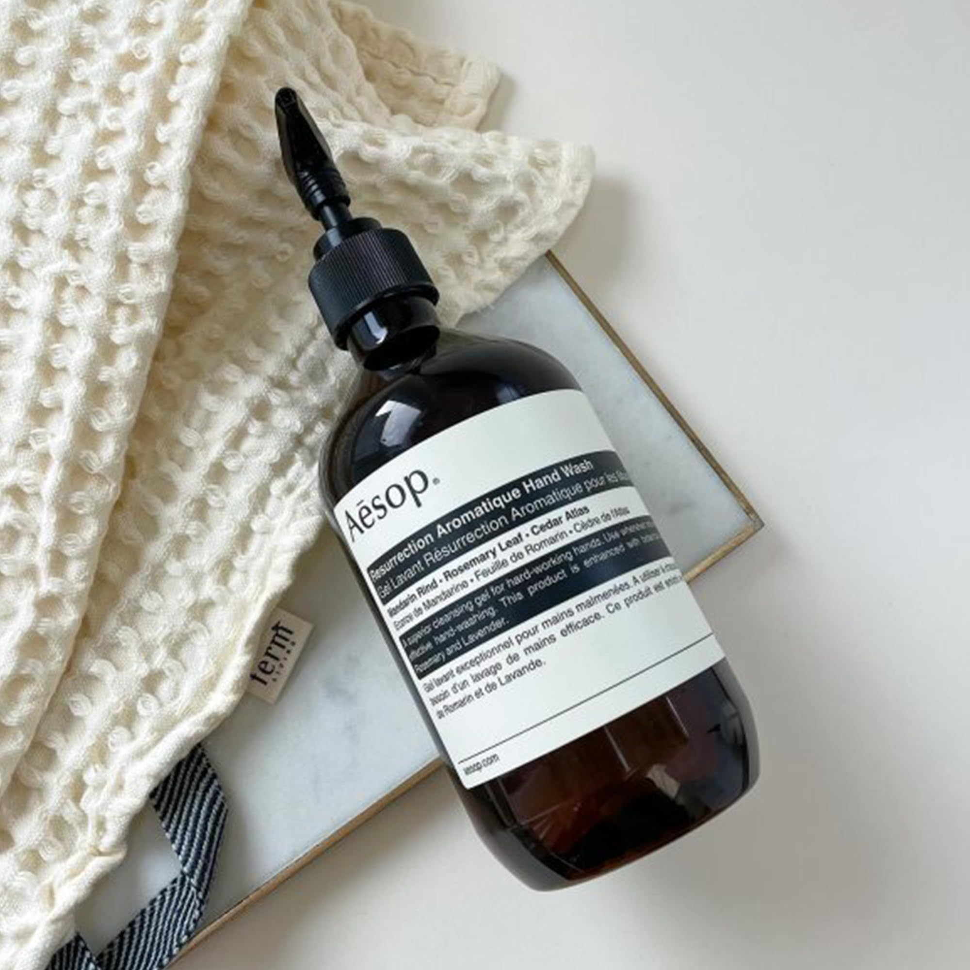 Aesop Resurrection Aromatique Hand Wash - Gentle Cleanser with Orange, Rosemary & Lavender Essential Oils | 500mL/16.9oz (Pack of 3) | Luxurious Hand Cleansing for Home, Spa & Office Use