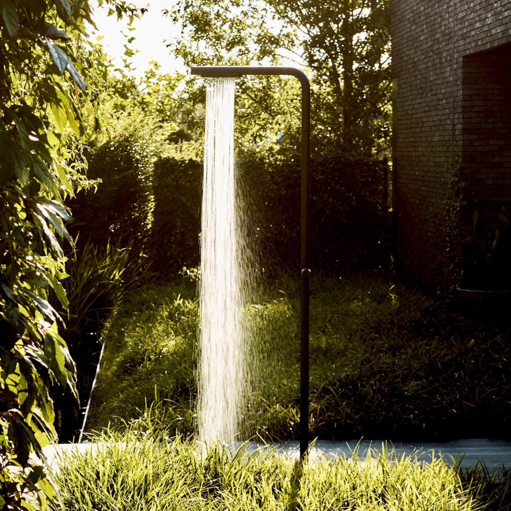 ZEE Levantine Outdoor Shower in Black - Portable Camping Shower for RV, Beach, Backyard & Pool Use