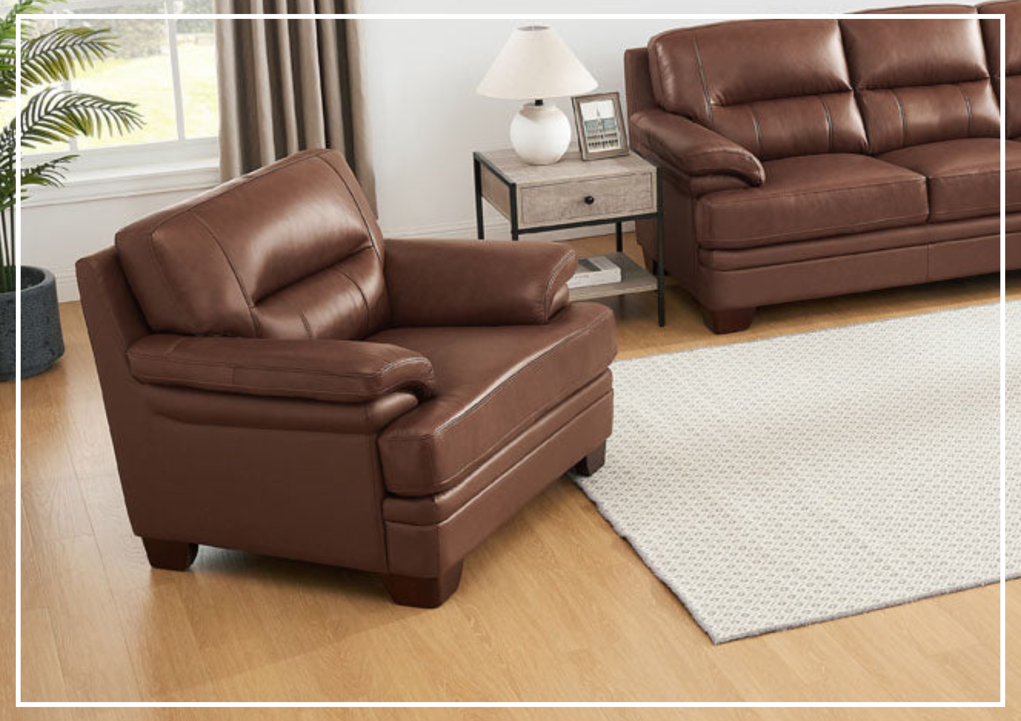 Premium Hydeline Luxor Leather Chair with Cushioned Arms - Luxurious Office & Living Room Seating for Home & Workspace