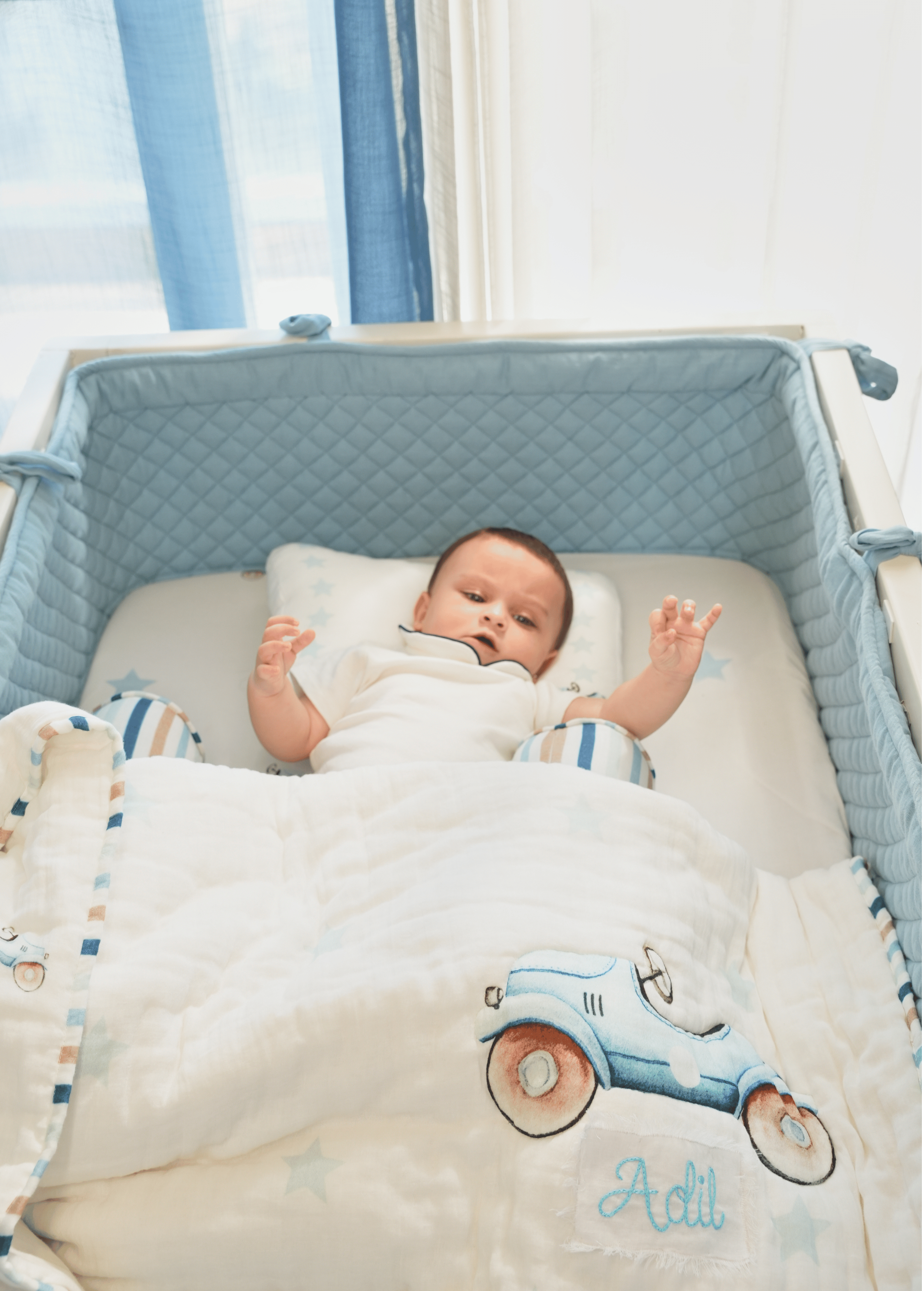 Soft Baby Cot Bumper - Breathable Mesh Crib Bumper Pad in Blue | Safe & Comfortable Nursery Bedding for Newborns & Toddlers | Perfect for Nursery Decor & Baby Safety