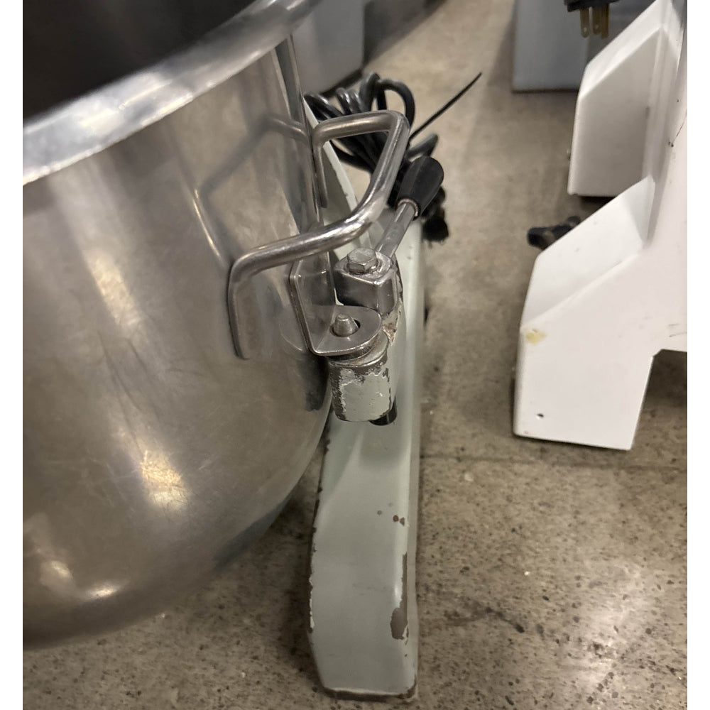 Refurbished Globe SP20 20-Quart Commercial Planetary Stand Mixer - Perfect for Bakeries, Restaurants & Large Batch Baking
