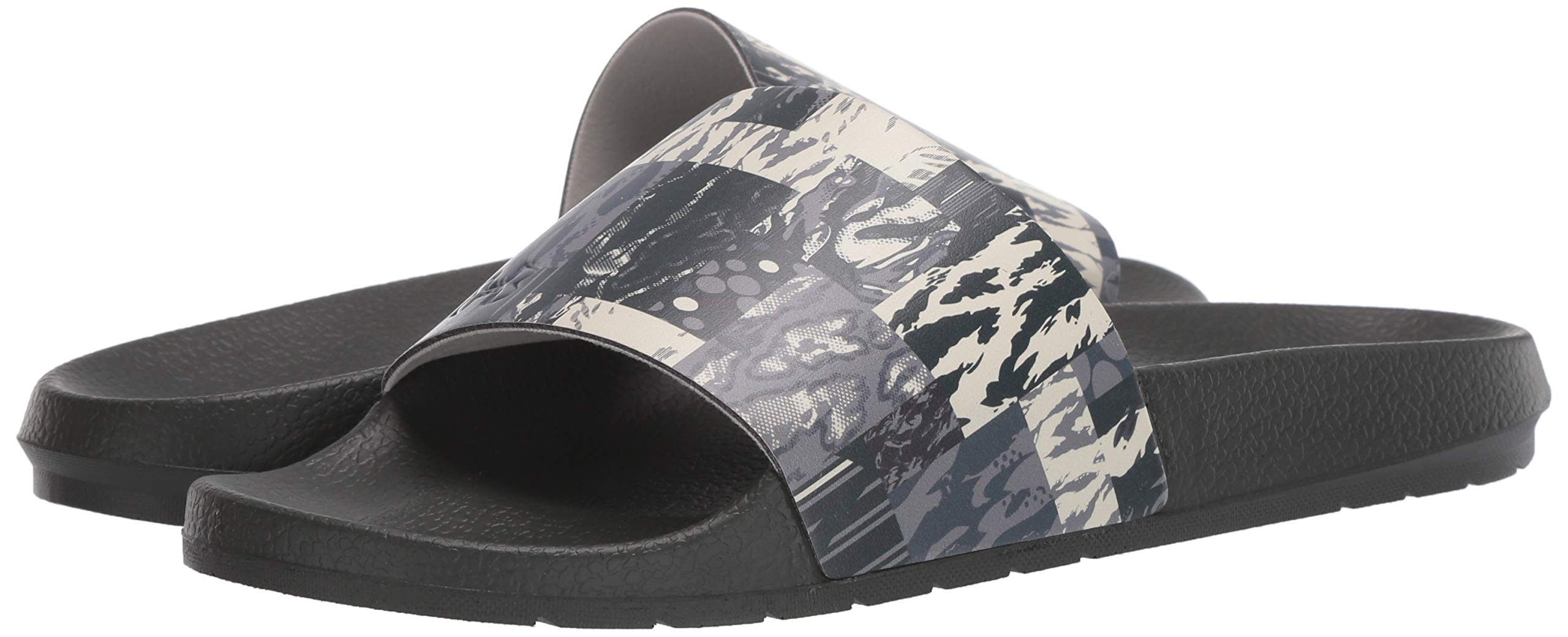 Under Armour UA Core Remix Men's Training Shoes - Lightweight Gym Workout Shoes for Running & Cross Training - Perfect for Gym, Fitness & Outdoor Activities