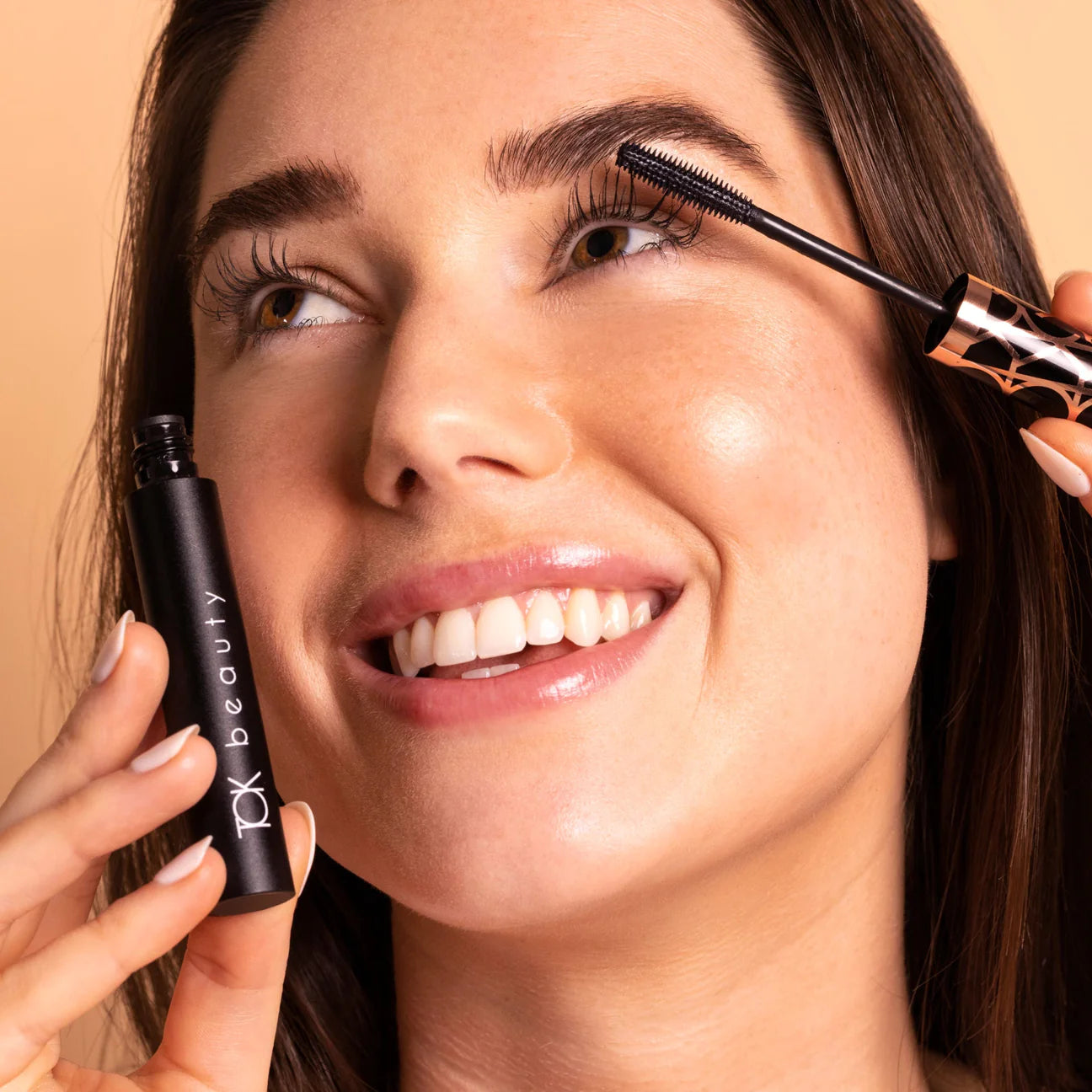 Eyes That TOK – Volumizing & Lengthening Mascara for Dramatic Lashes | Perfect for Day to Night Makeup Looks