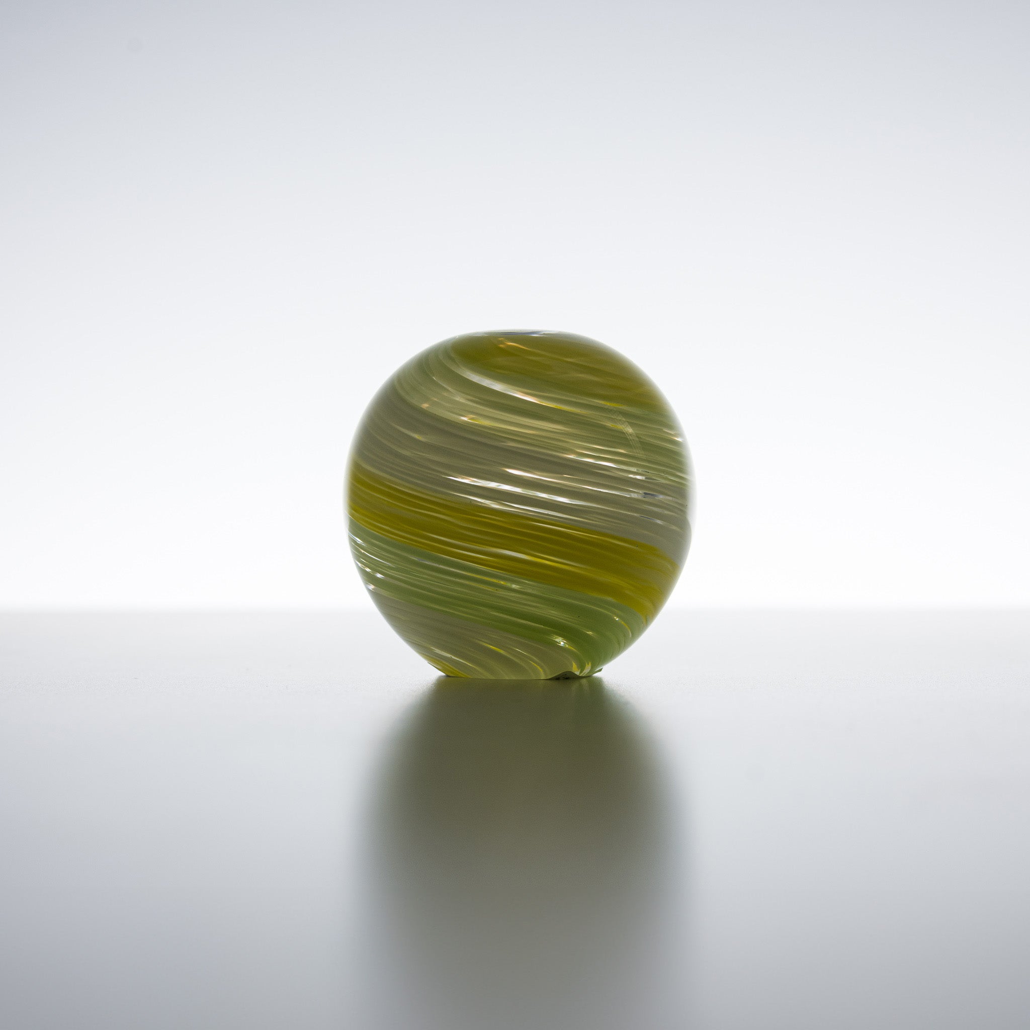 Mini Glass Bud Vase - Small Palm-Sized Floral Vase for Single Stem Flowers - Perfect for Home Decor, Wedding Centerpieces & Tabletop Displays