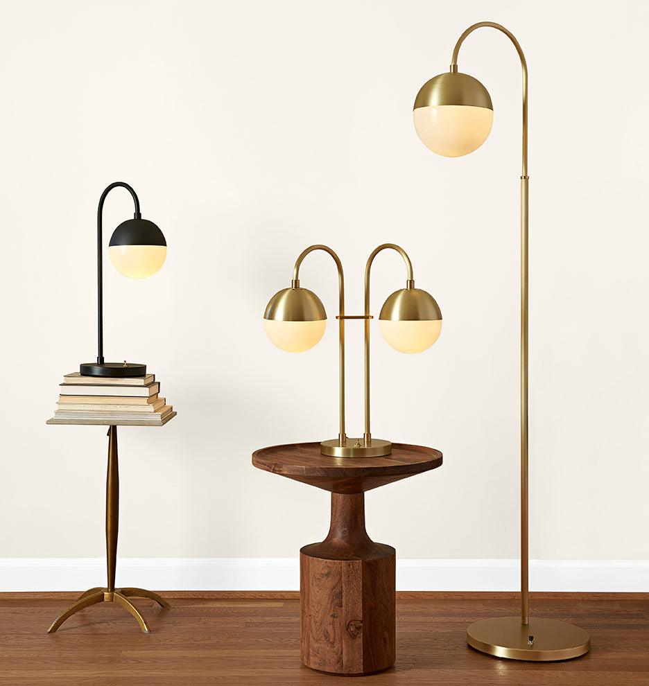 Modern Cedar Moss Table Lamp - Natural Wood & Moss Design for Bedroom, Living Room, or Office Decor - Warm Ambient Lighting for Cozy Home Atmosphere