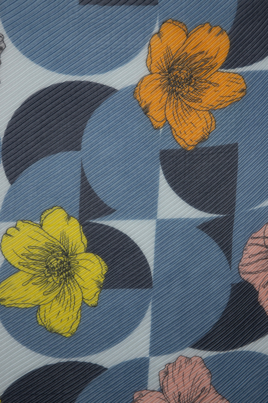 Floral Geo Pleated Scarf - Stylish Fashion Accessory for Women, Lightweight Shawl Wrap for Spring & Summer Outfits, Perfect for Office, Travel and Special Occasions