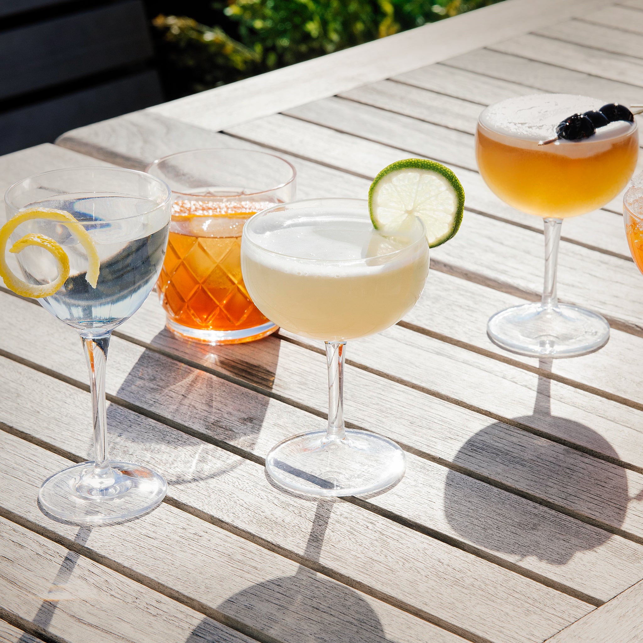 Leopold Acrylic Coupe Glass - 7oz (207ml) Set of 24 - Perfect for Cocktails, Desserts & Party Serving