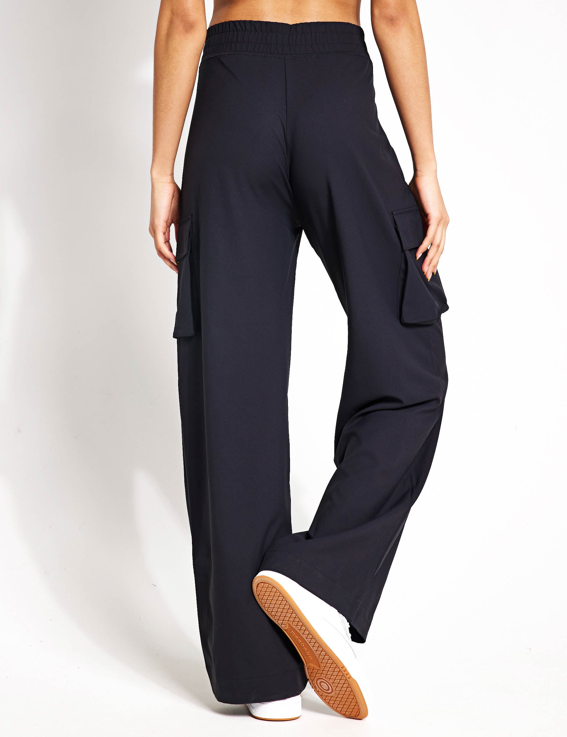 Stylish Women's Cargo Pants - Black | High Waist Utility Pants with Multiple Pockets | Perfect for Hiking, Travel & Everyday Wear