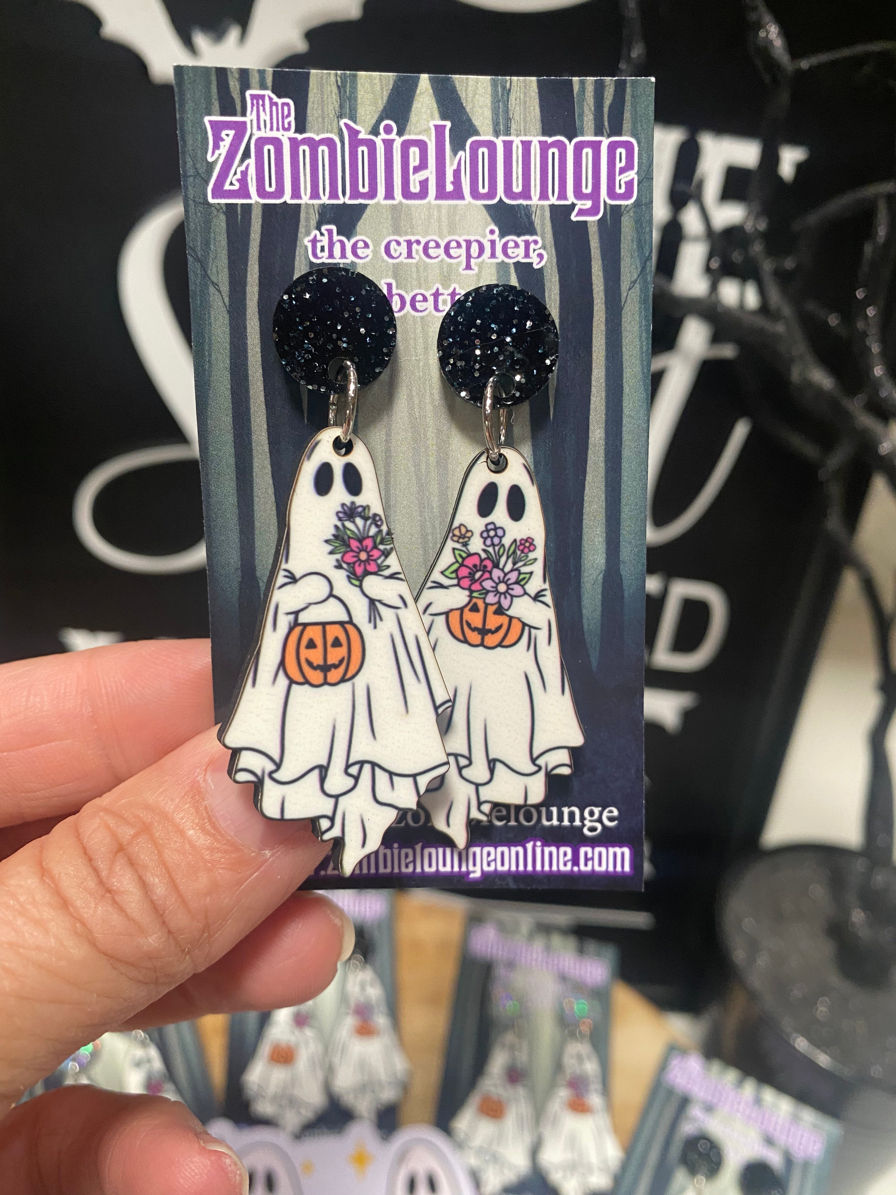 Vintage Floral Ghost Earrings for Women - Gothic Halloween Jewelry - Perfect for Costume Parties, Cosplay, and Spooky Fashion Accessories