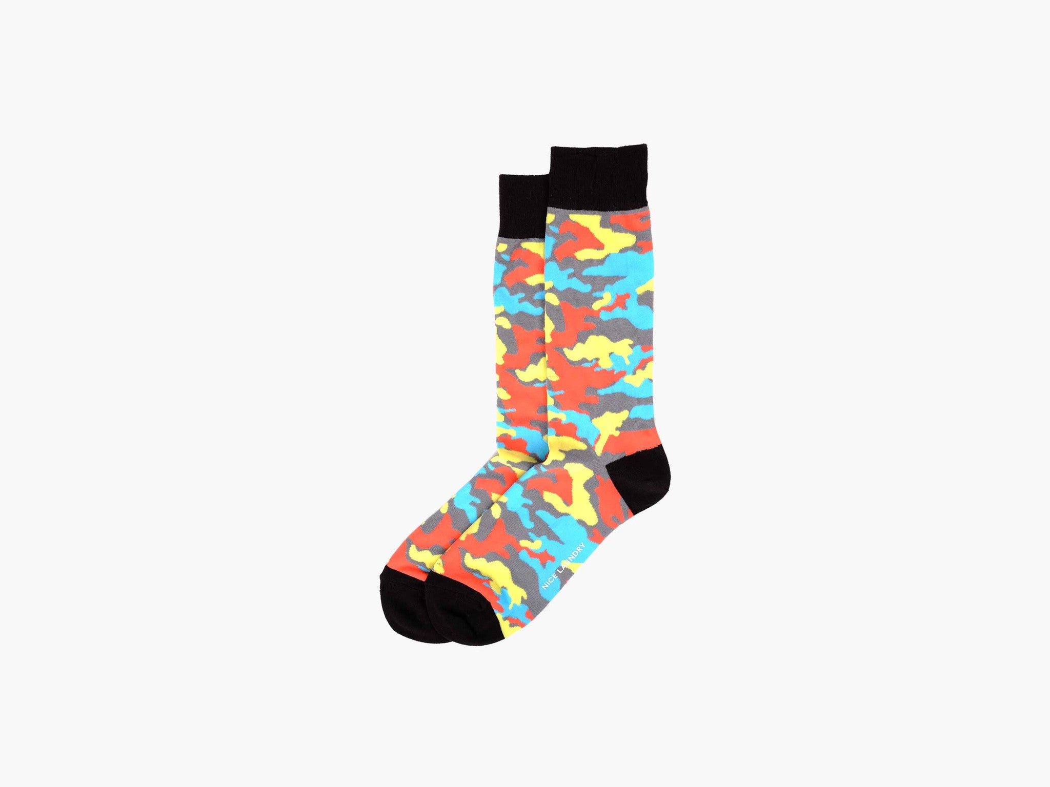 Woodland Camo Neon Blue/Red/Grey/Yellow Hunting & Outdoor Gear - Perfect for Hunting, Camping, Airsoft & Tactical Adventures