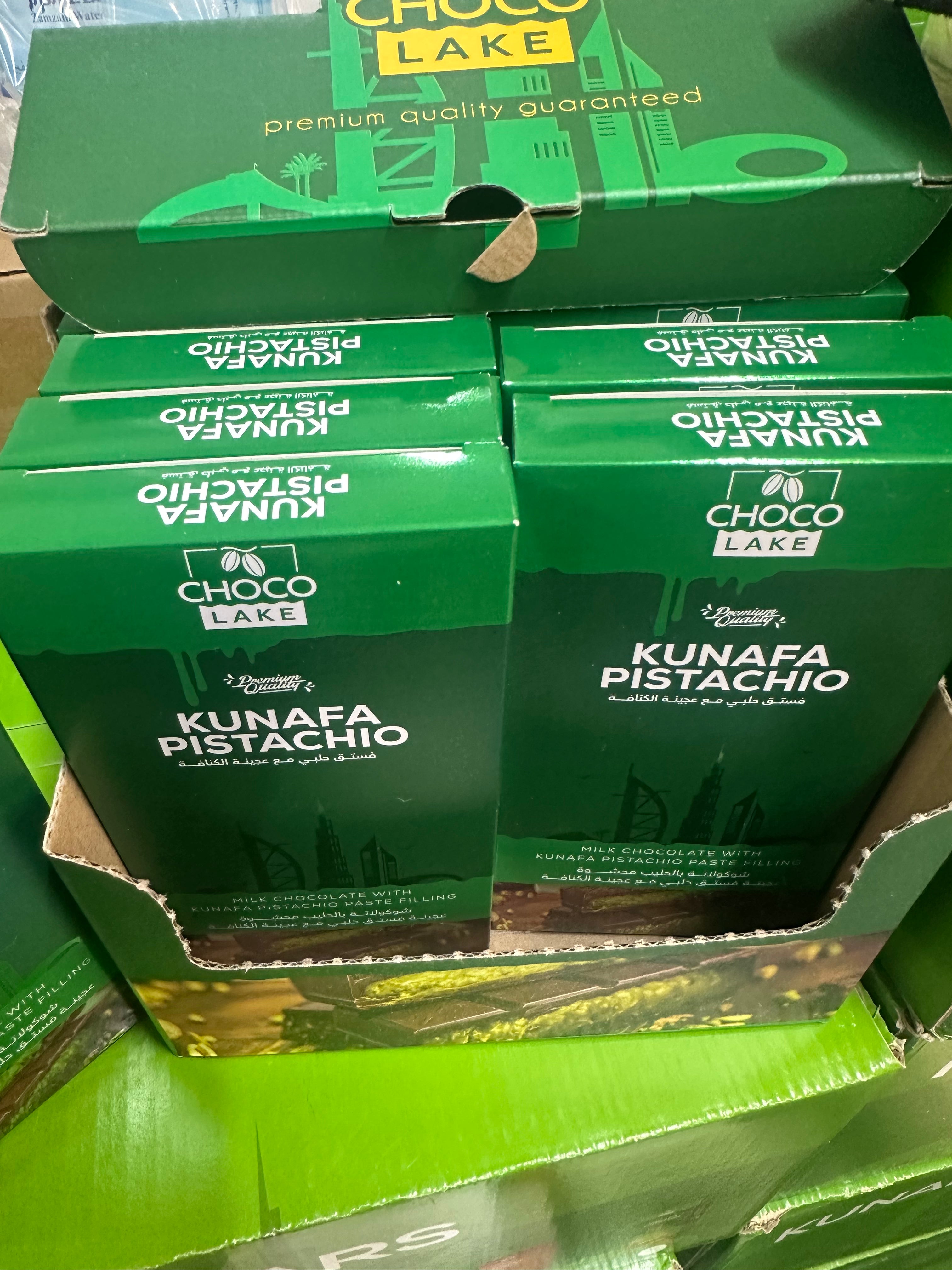 Delicious Kunafa Dubai Chocolate Bar - Authentic Middle Eastern Dessert for Gifting & Special Occasions