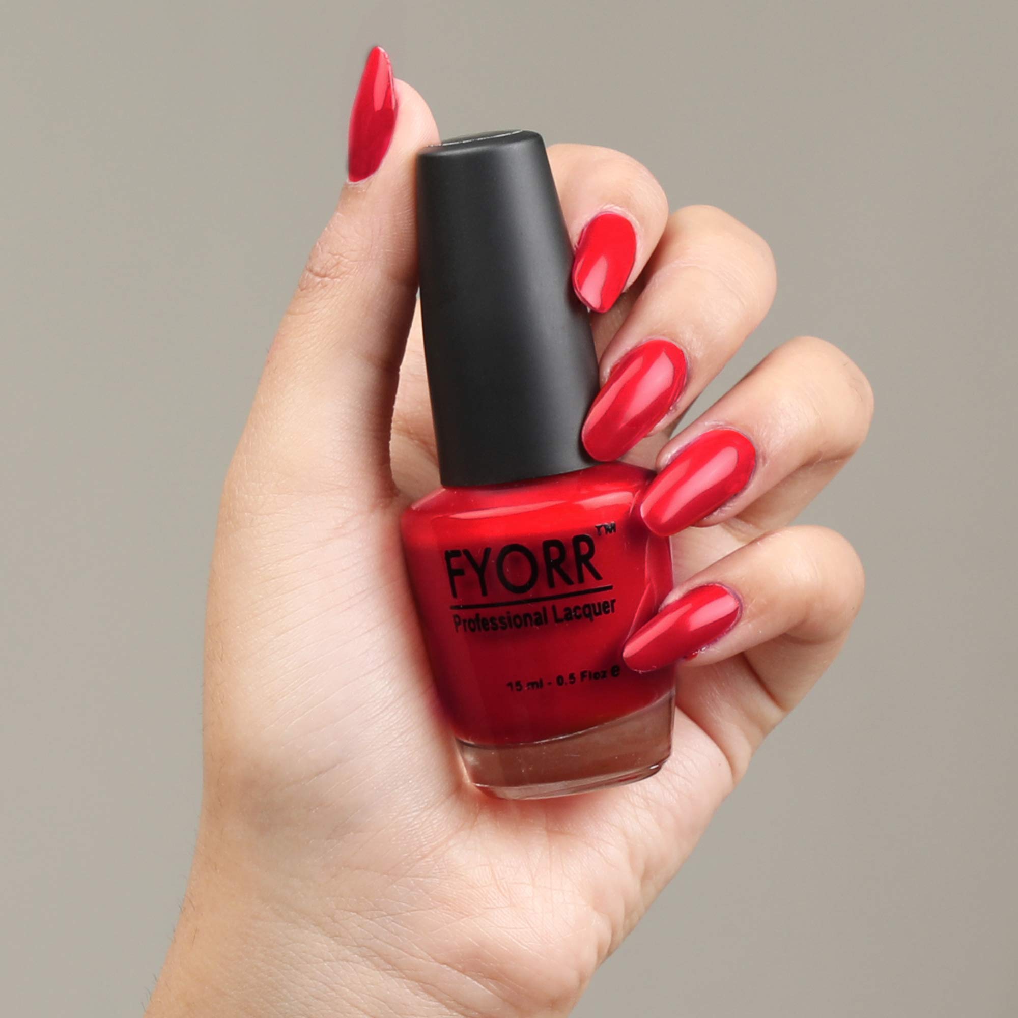 FYORR 15ML Quick Dry Nail Polish - Long Lasting, Smooth Finish, Russian Red - Perfect for Manicures, Pedicures, Nail Art & Special Occasions