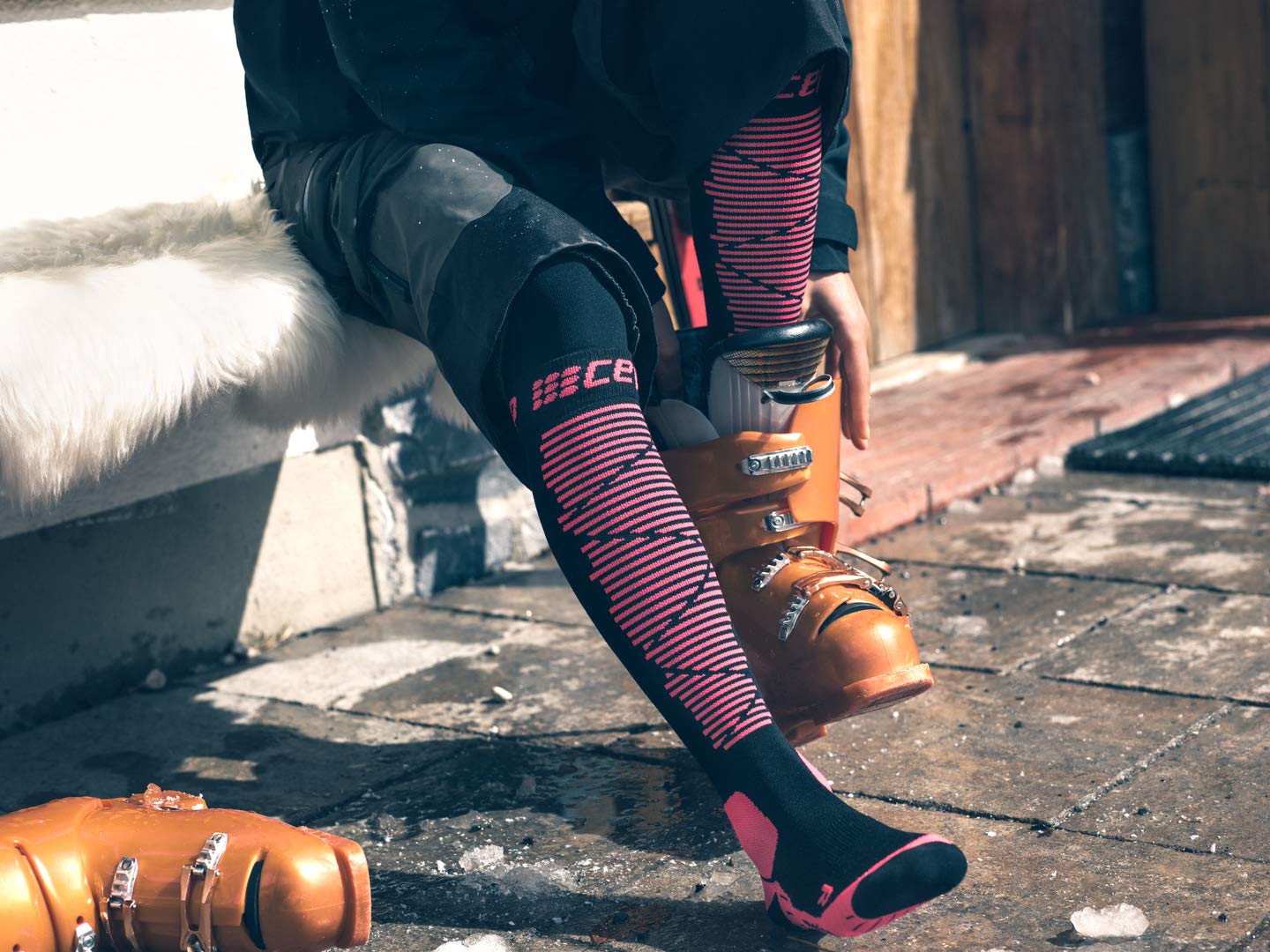 CEP Women's Merino Wool Ski Socks - Thermal Winter Hiking Socks for Cold Weather, Black/Green - Perfect for Skiing, Snowboarding & Outdoor Winter Sports