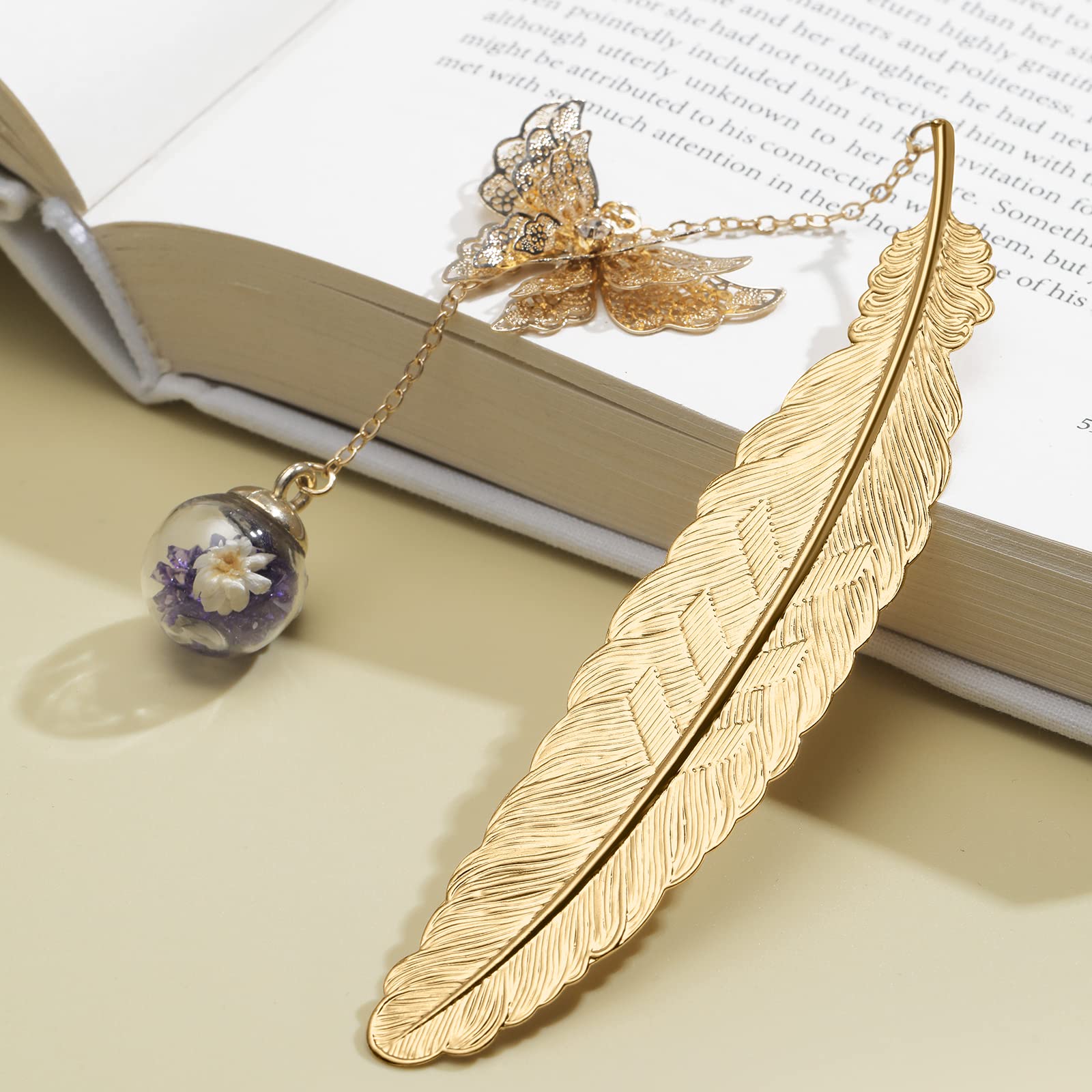 Elegant Metal Feather Bookmark - Perfect Gift for Women, Teachers & Book Lovers - Birthday, Mother's Day & Appreciation Gifts for Reading Enthusiasts