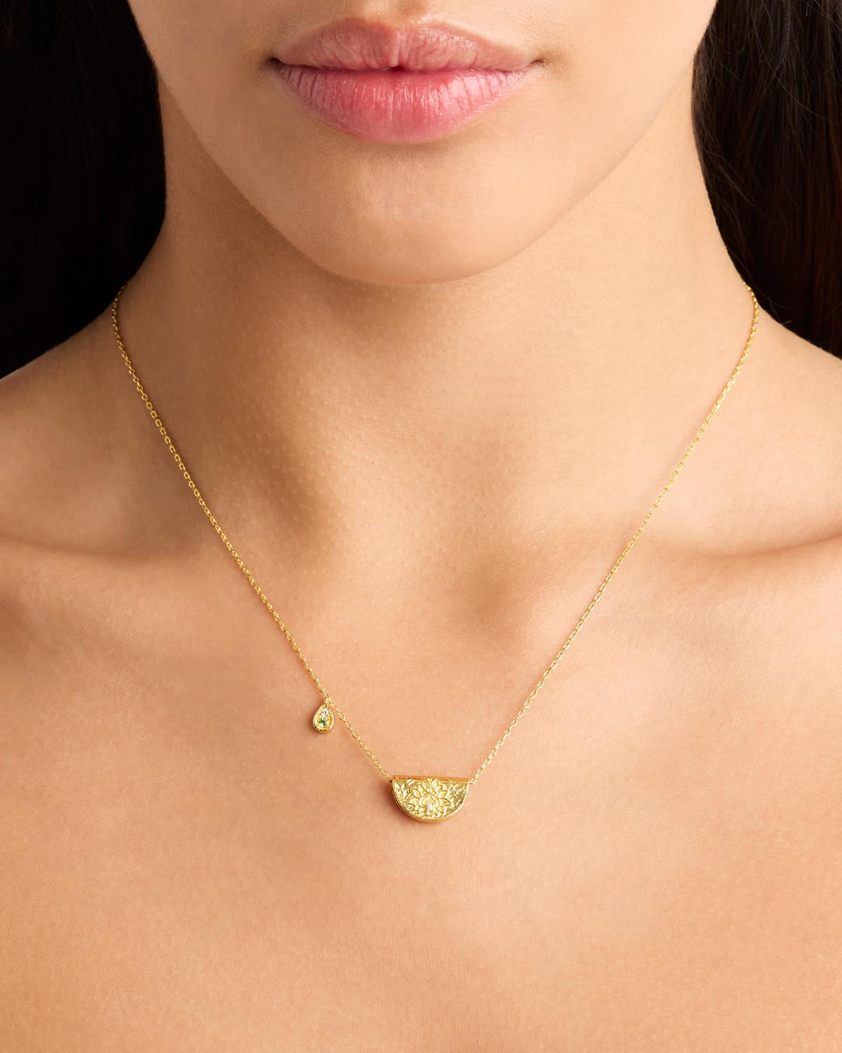 18K Gold Vermeil Lotus Birthstone Necklace for August - Peridot Gemstone Jewelry for Women, Elegant Gift for Birthday, Anniversary & Special Occasions | Perfect for Everyday Wear & Layering