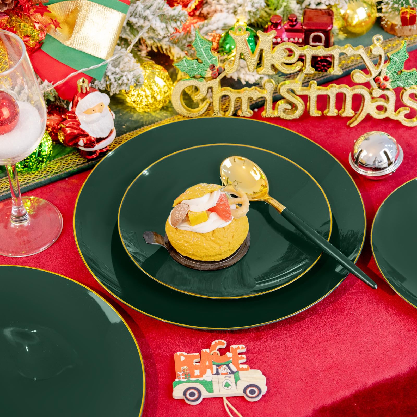 Liacere 150-Piece Green Plastic Plates Set with Gold Plastic Silverware - Eco-Friendly Disposable Dinnerware for 30 Guests - Perfect for St. Patrick's Day Parties, Picnics, BBQs & Outdoor Events