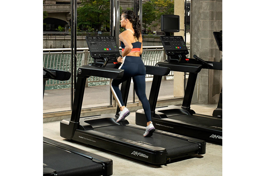 Life Fitness Club Series+ (Plus) Treadmill - Premium Commercial Grade Running Machine for Home & Gym Use - Perfect for Cardio Workouts, Weight Loss & Fitness Training