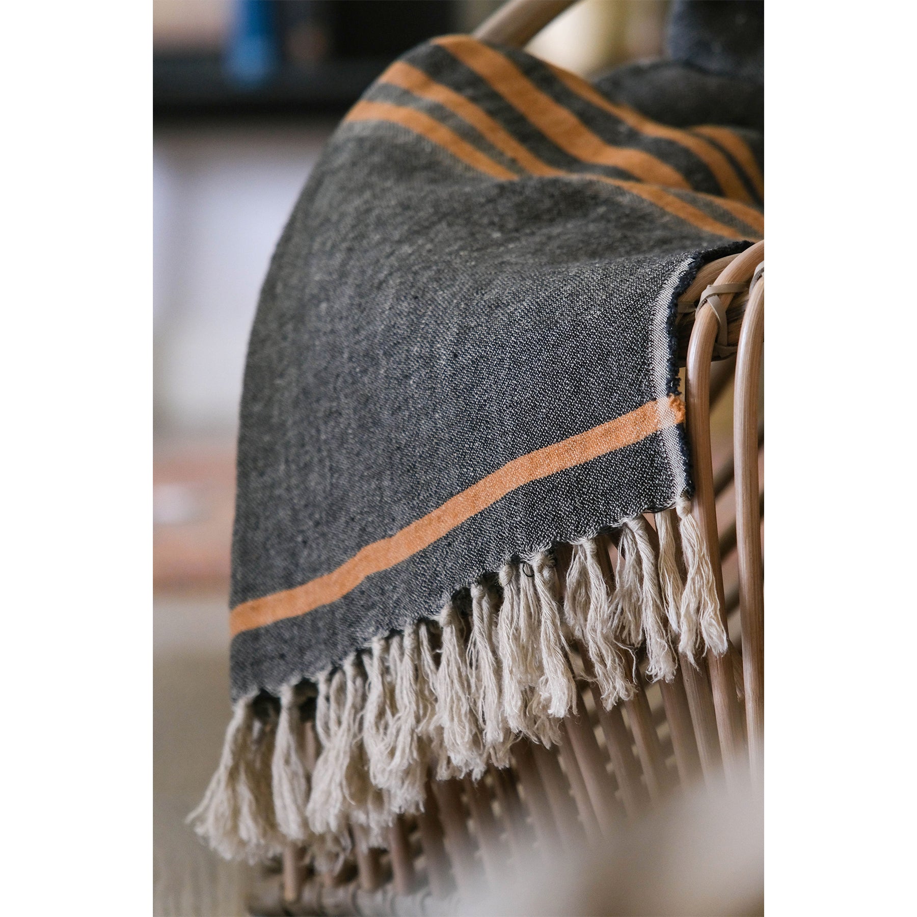 Bruno Oversized Throw Blanket - Ultra Soft & Cozy Large Blanket for Couch, Bed, and Sofa - Perfect for Lounging, Netflix Nights, and Winter Warmth