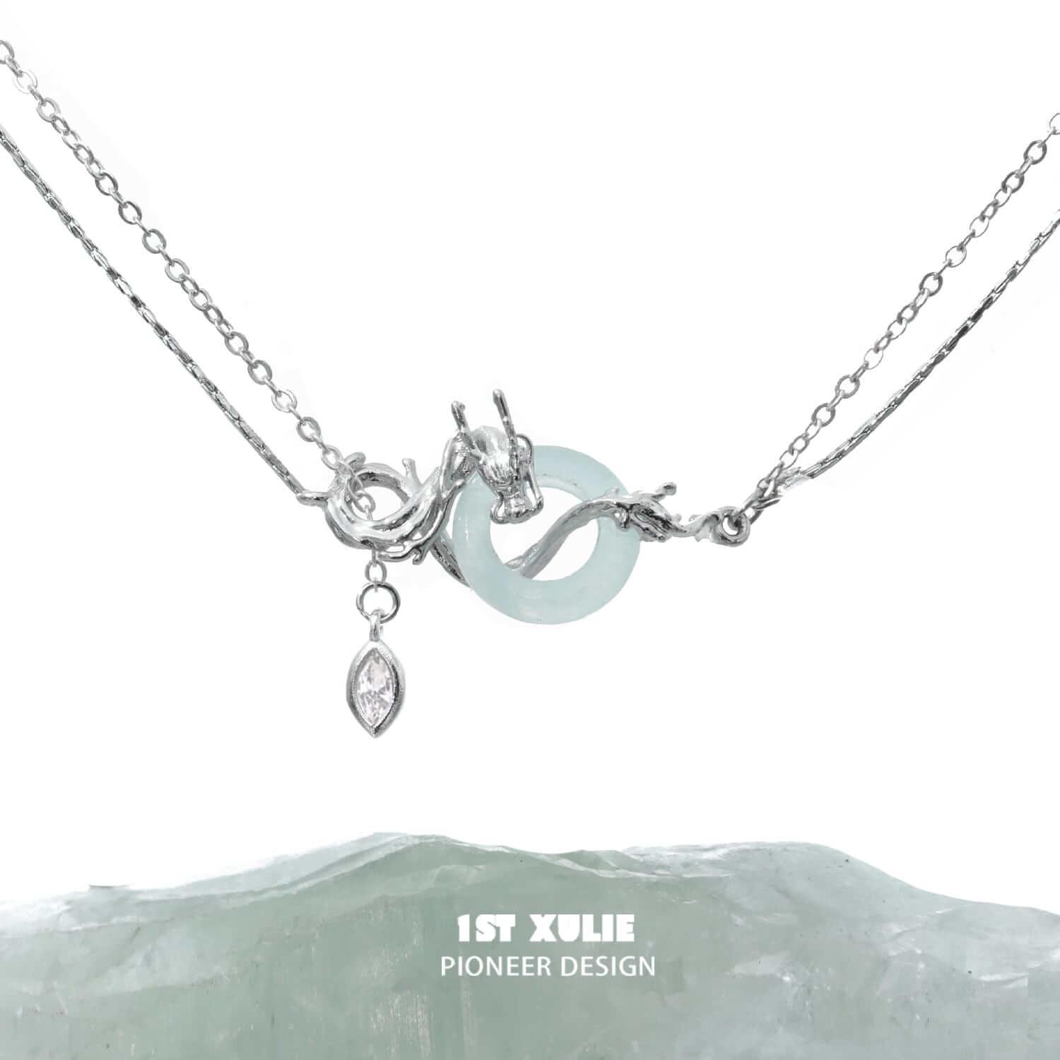 24K Gold Plated/S925 Sterling Silver Quartz Jade Pendant Necklace for Women - Elegant Jewelry Gift for Birthday, Anniversary & Special Occasions