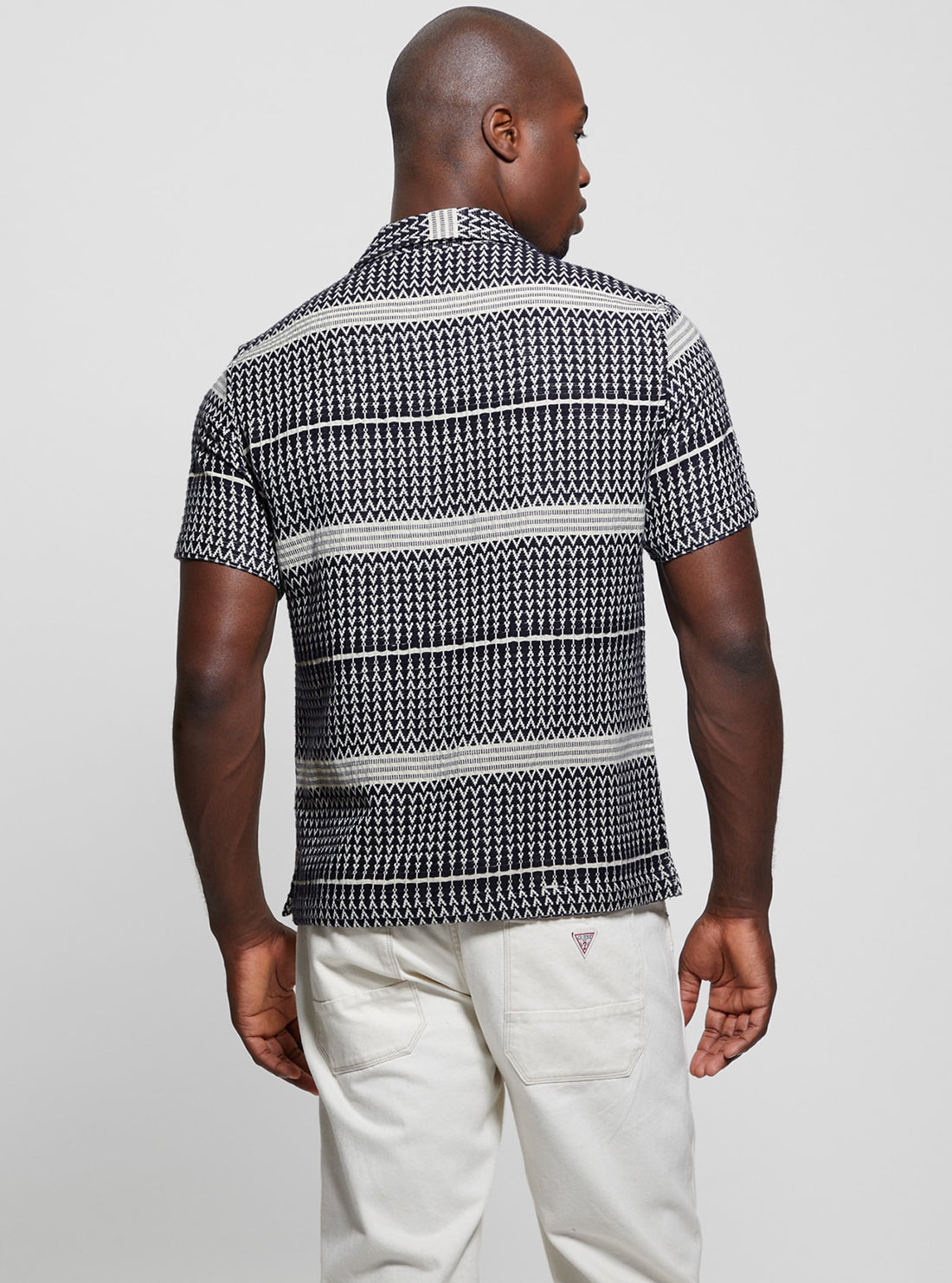 Stylish Grey Arrow Jacquard Shirt for Men - Trendy Geometric Pattern Button-Up Shirt - Perfect for Casual Wear, Office & Date Nights