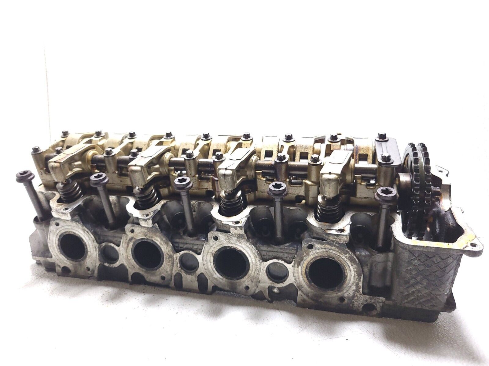 06-11 Mercedes ML500 Right Passenger Side Engine Cylinder Head OEM M113 - Perfect for Engine Repair & Replacement