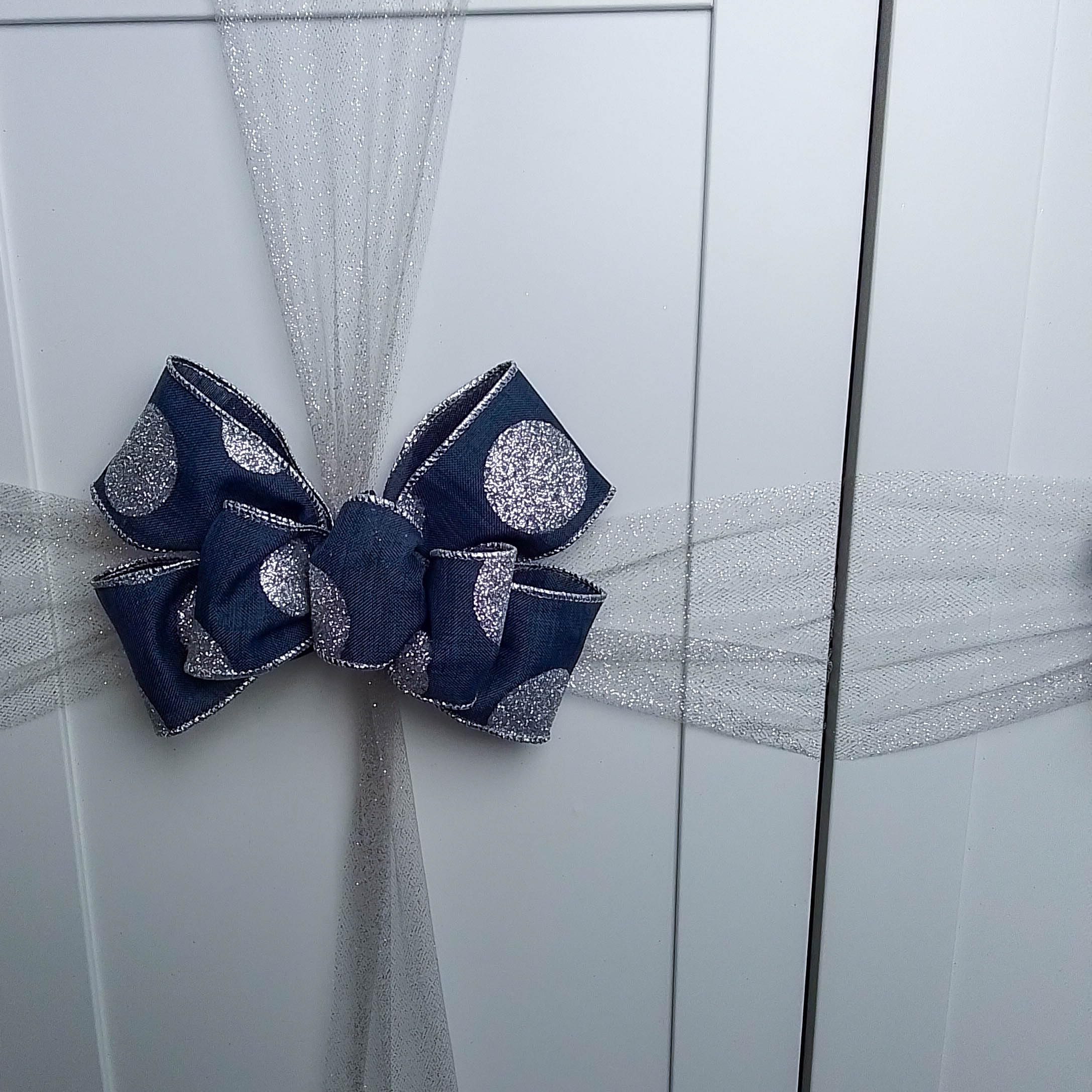 Festive Christmas Cabinet Bows Set - Elegant Holiday Kitchen Decor for Cabinets, Drawers & Shelves - Perfect for Home, Office & Party Decorations (TB28)