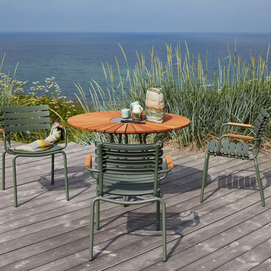 Premium Round Outdoor Patio Table - Durable Weather-Resistant Garden Dining Set for Backyard, Deck, Poolside & BBQ Gatherings