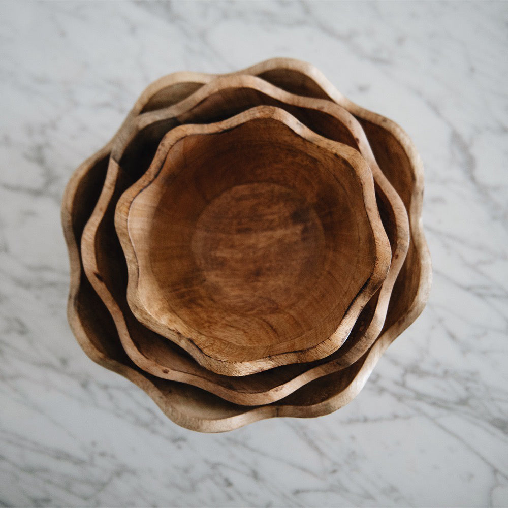 Handcrafted Scalloped Wooden Bowl - Natural Wood Serving Bowl for Salads, Fruits & Snacks - Perfect for Farmhouse Dining & Rustic Home Decor