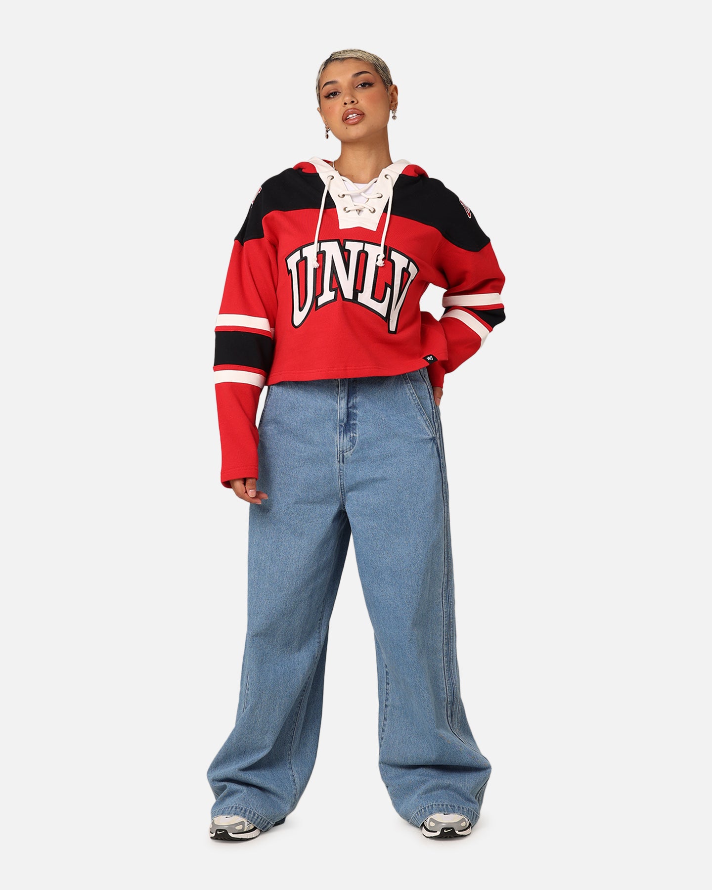 47 Brand Women's UNLV Cropped Lace-Up Hoodie - Red | Comfortable Pullover Sweatshirt for College, Casual Wear & Game Day Outfits