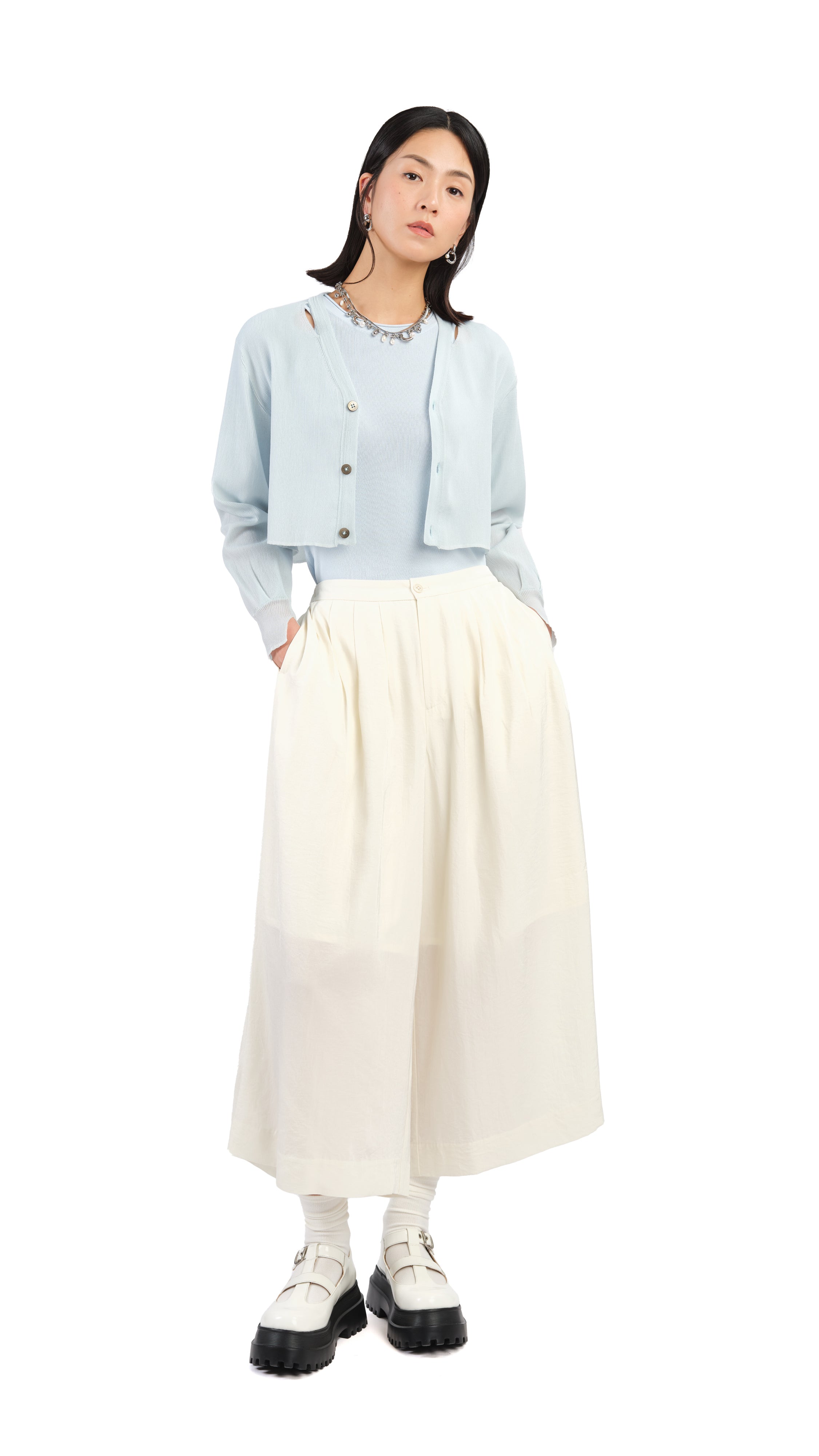 Trendy Cut Out Sweater for Women - Stylish & Comfortable Knit Pullover - Perfect for Casual Outfits, Date Nights & Layering