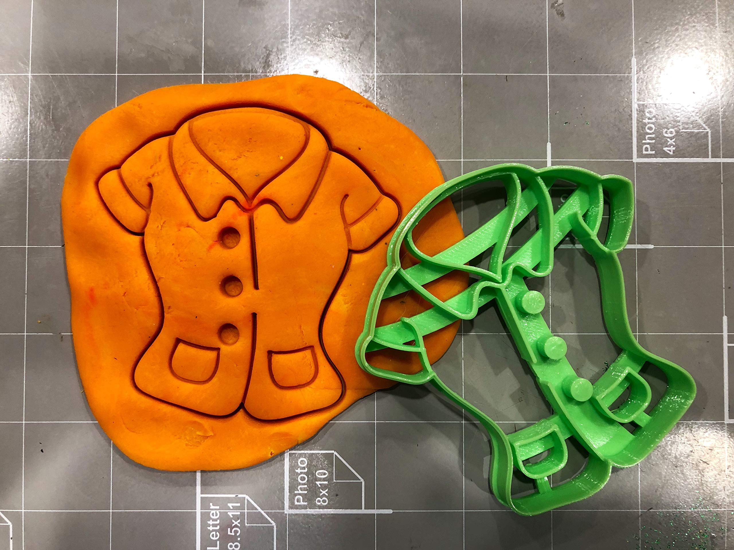 Nurse Coat Cookie Cutter - Stainless Steel Medical Themed Cookie Cutters for Baking, DIY Cookies, Cupcake Decorations - Perfect for Nurse Appreciation Gifts, Medical School Graduations & Healthcare Worker Parties