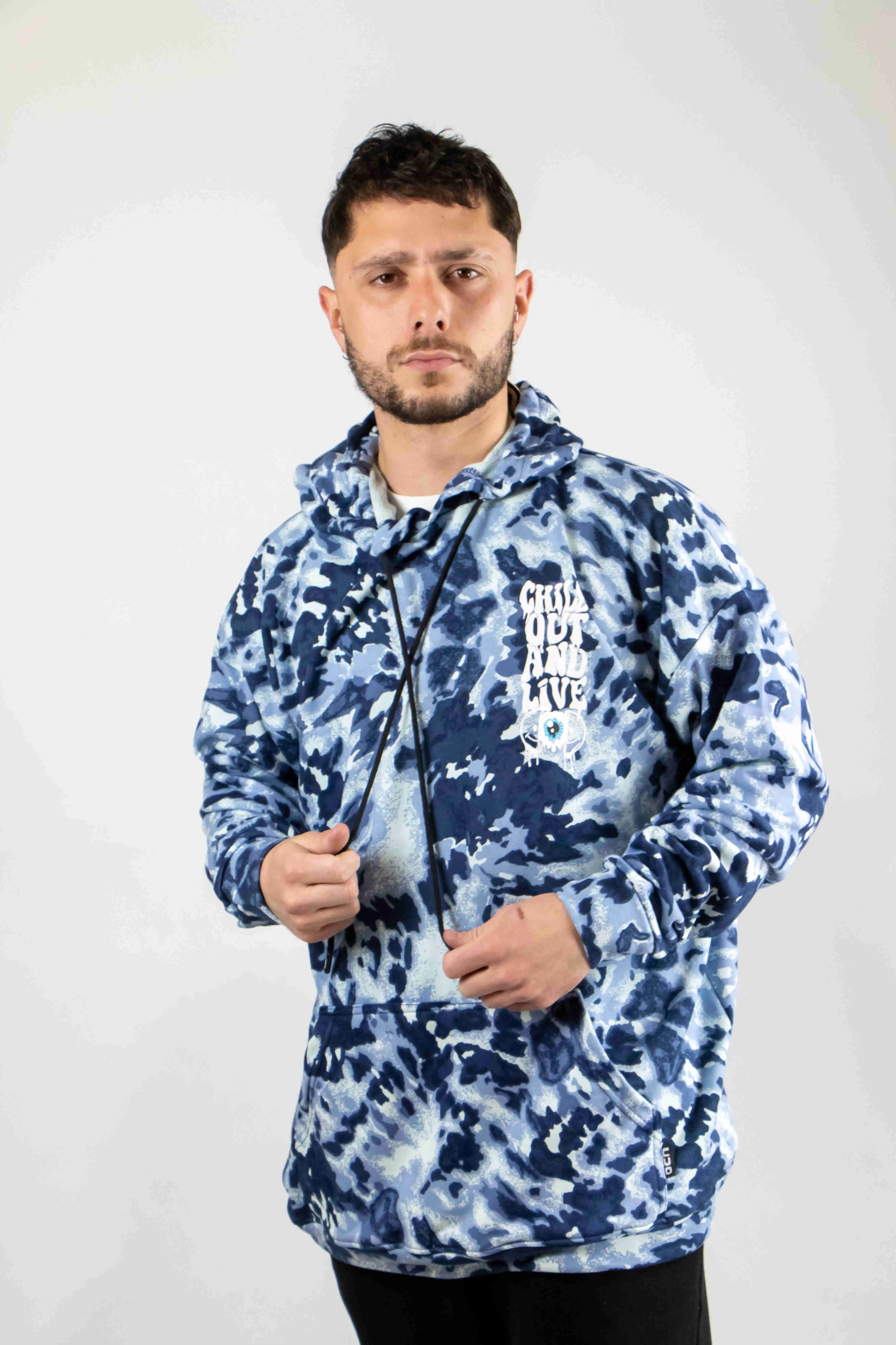 Buzo Ocn Melbourne Batik Azul - Stylish Blue Batik Print Hoodie for Men & Women | Perfect for Casual Wear, Street Fashion, and Everyday Comfort