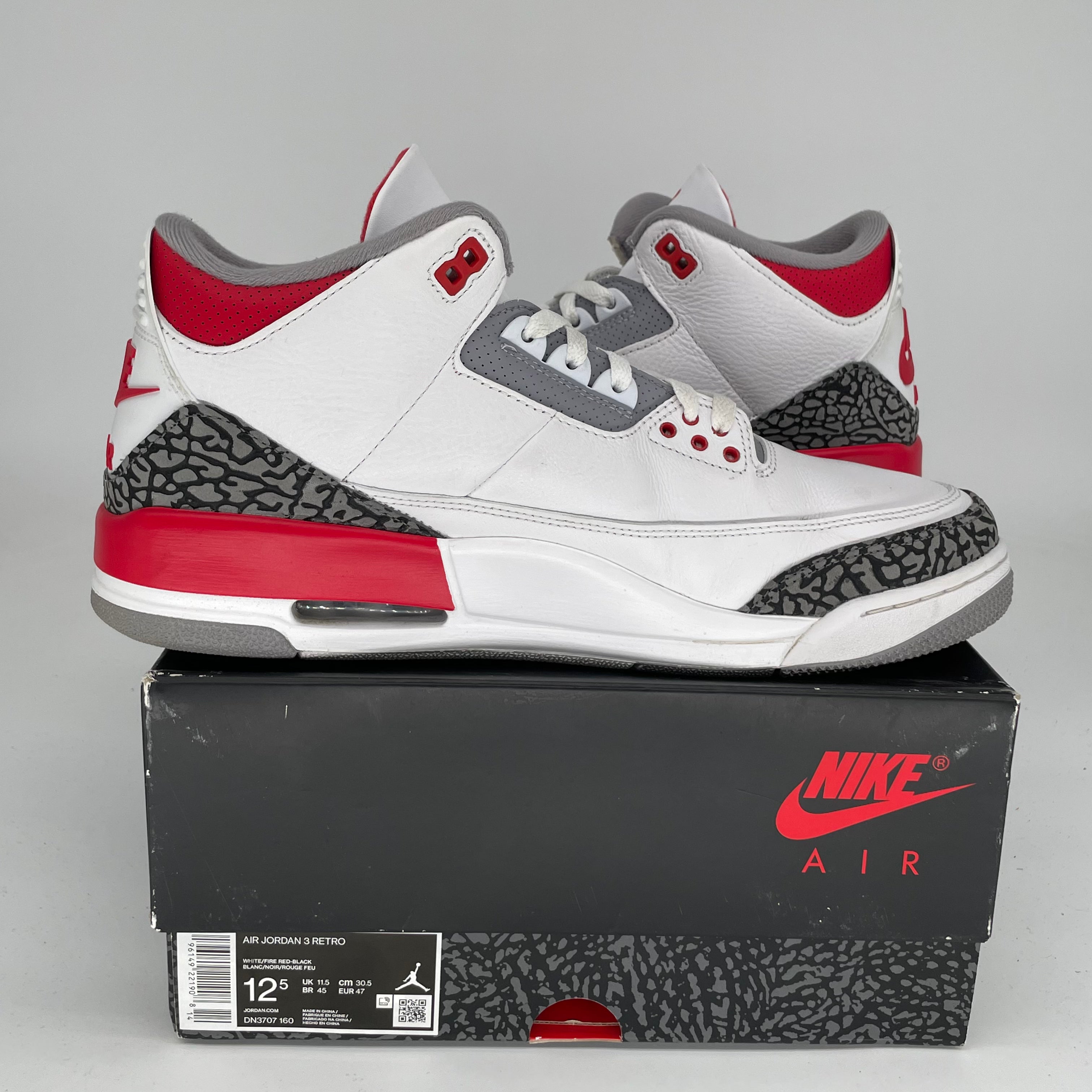 Original Air Jordan 3 Retro 'Fire Red' Men's Basketball Shoes Size 12.5 DN3707-160 - Perfect for Sneaker Collectors & Streetwear Fashion