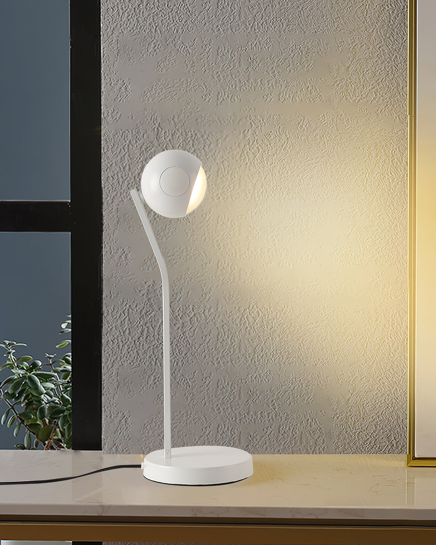 Chalfis Modern LED Table Lamp with USB Port - Adjustable Brightness for Bedroom, Living Room & Office - Stylish Nightstand Lighting for Reading & Decor