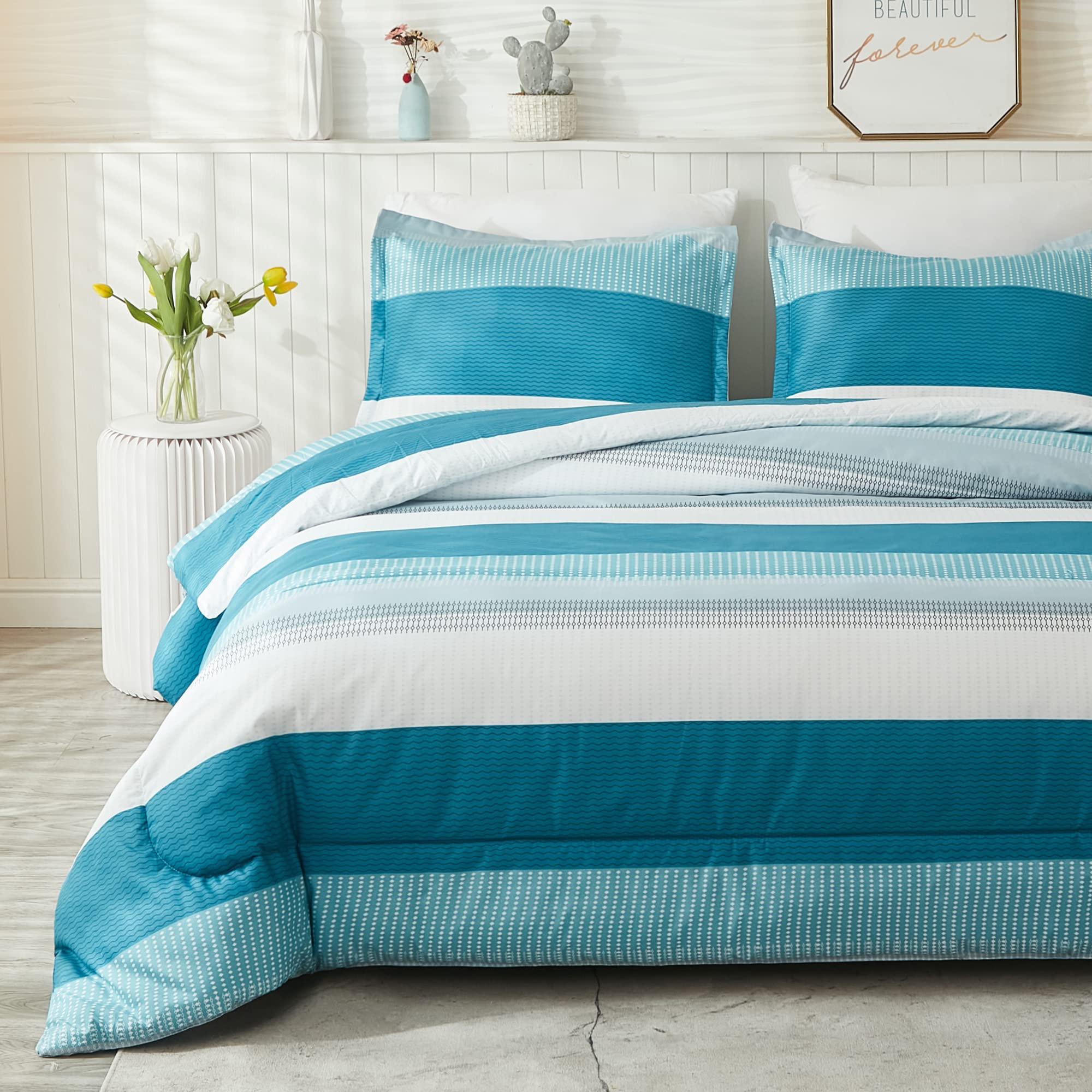 Litanika 3-Piece Full Comforter Set - Lightweight Fluffy Down Alternative Bedding in White & Teal (Comforter + 2 Pillow Shams) | All-Season Soft Microfiber Bedding for Cozy Sleep | Perfect for Guest Rooms, Dorms & Master Bedrooms