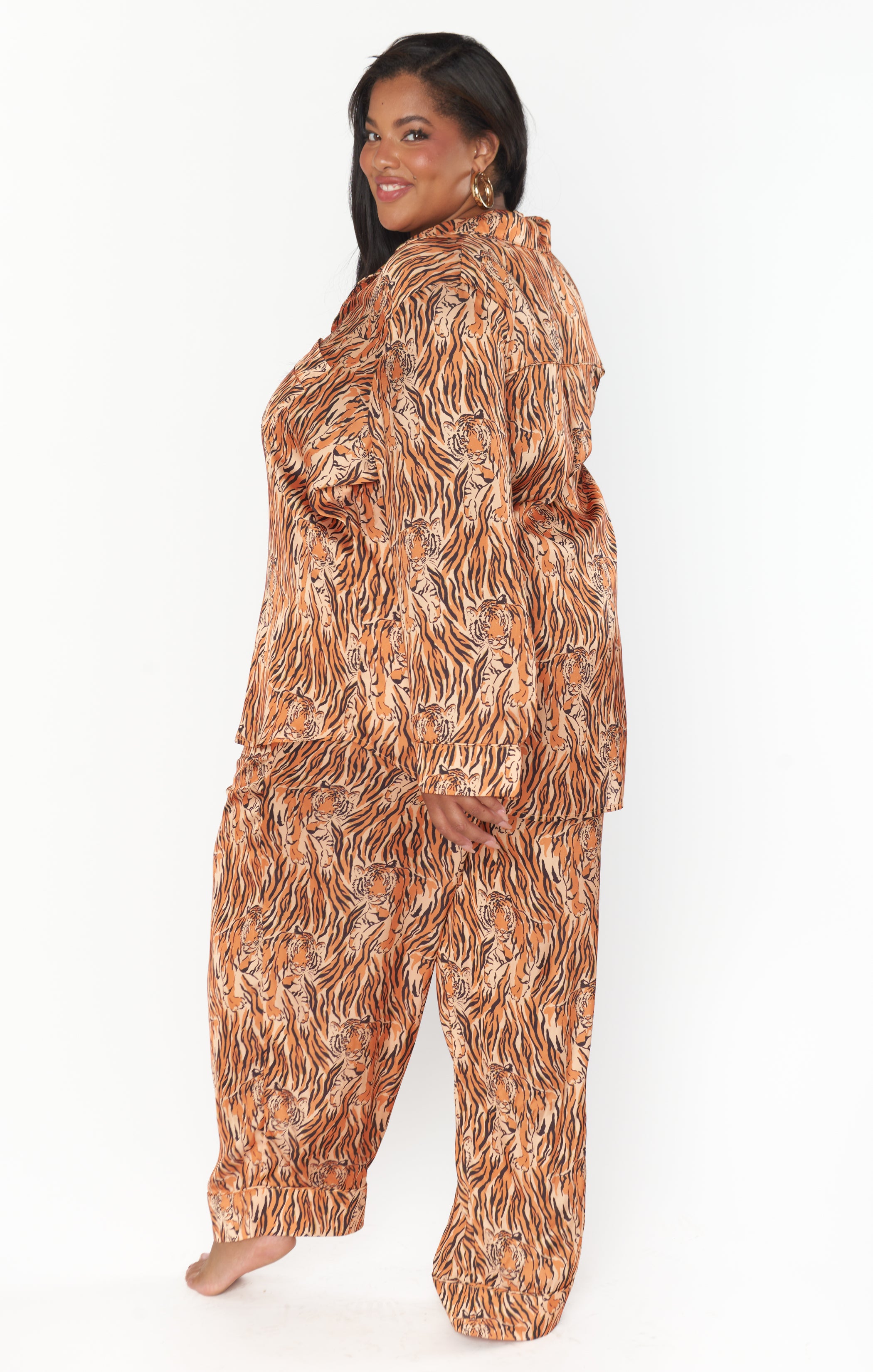 Royal Tiger Silky Classic Pajama Set for Women - Soft & Comfortable Sleepwear for Nighttime Relaxation and Lounging at Home