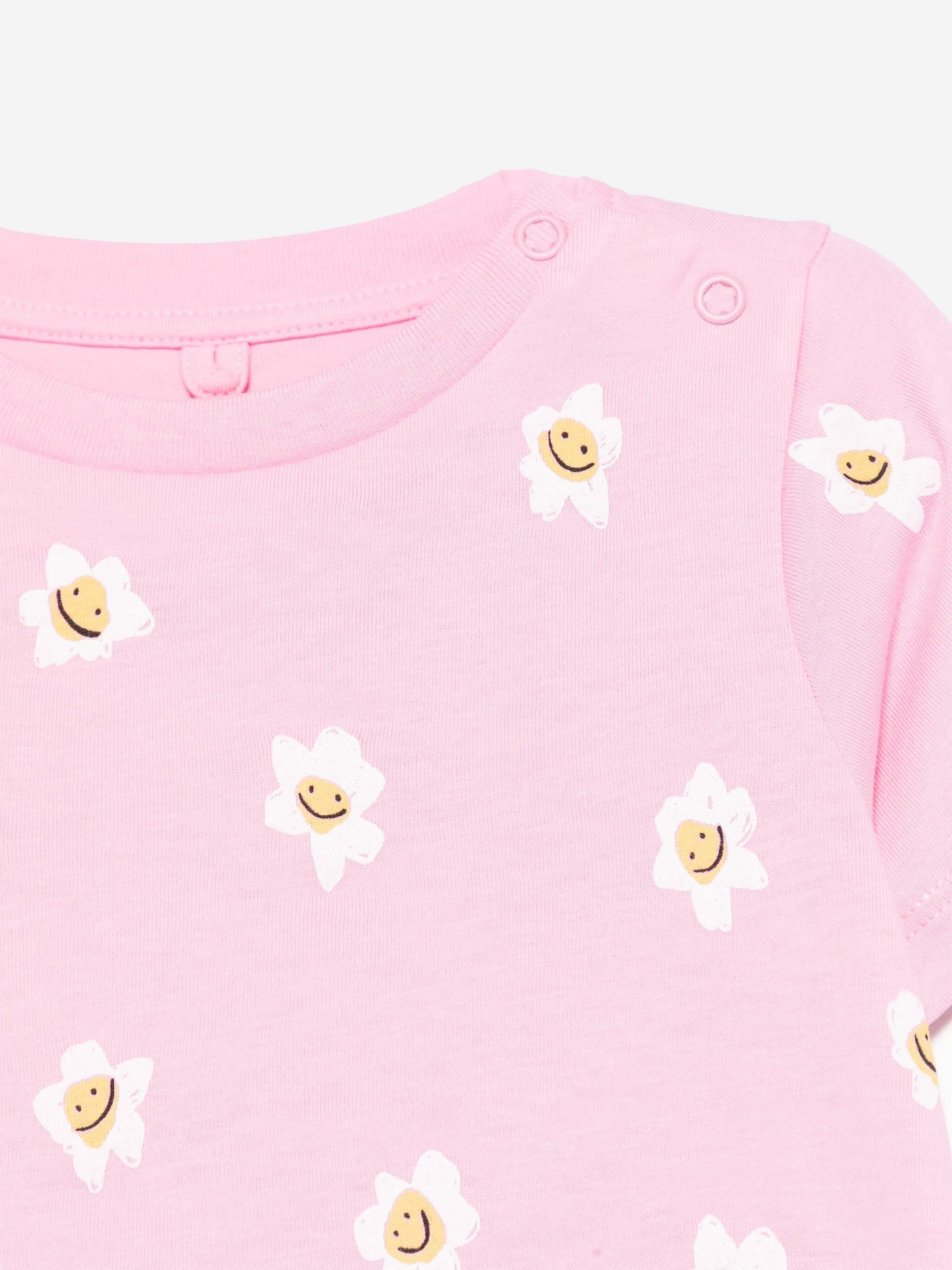 Adorable Pink Daisy Print Baby Girls T-Shirt - Soft & Comfortable Cotton Tee for Toddlers & Infants - Perfect for Playdates, Parties & Everyday Wear