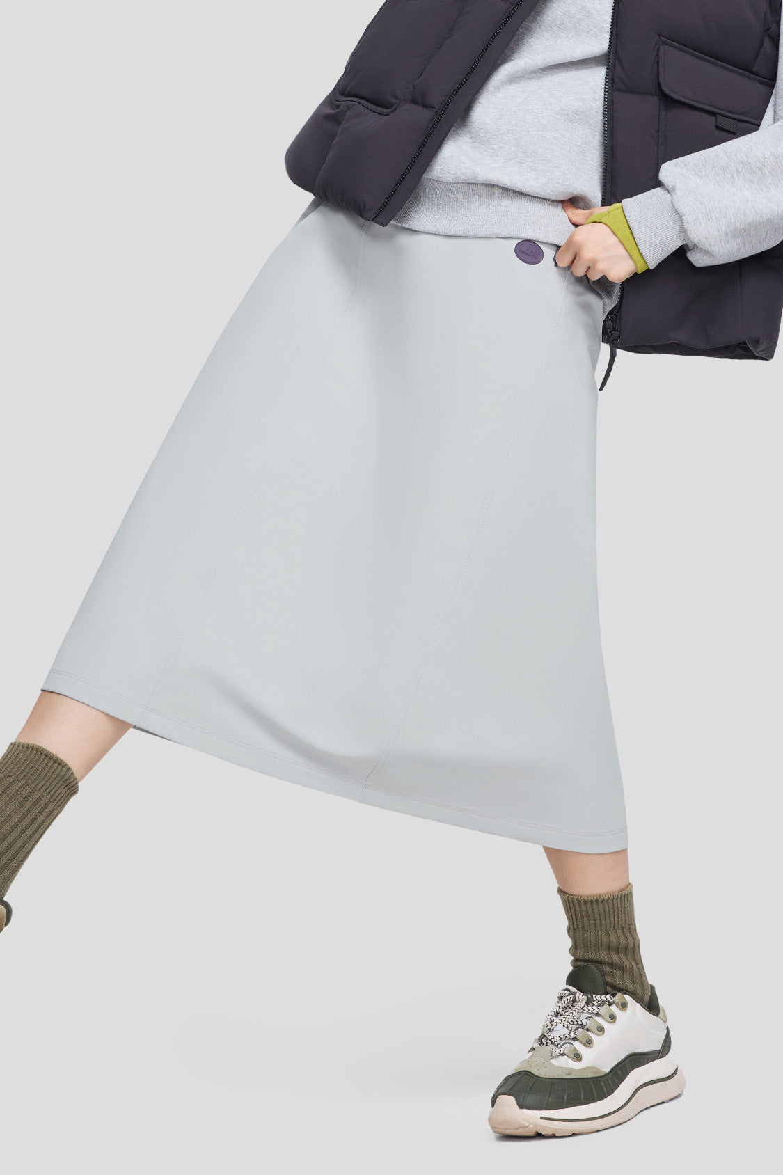 BreezeShield Women's Windproof Outdoor Skirt - Waterproof Hiking Skirt for Camping, Travel & Winter Sports