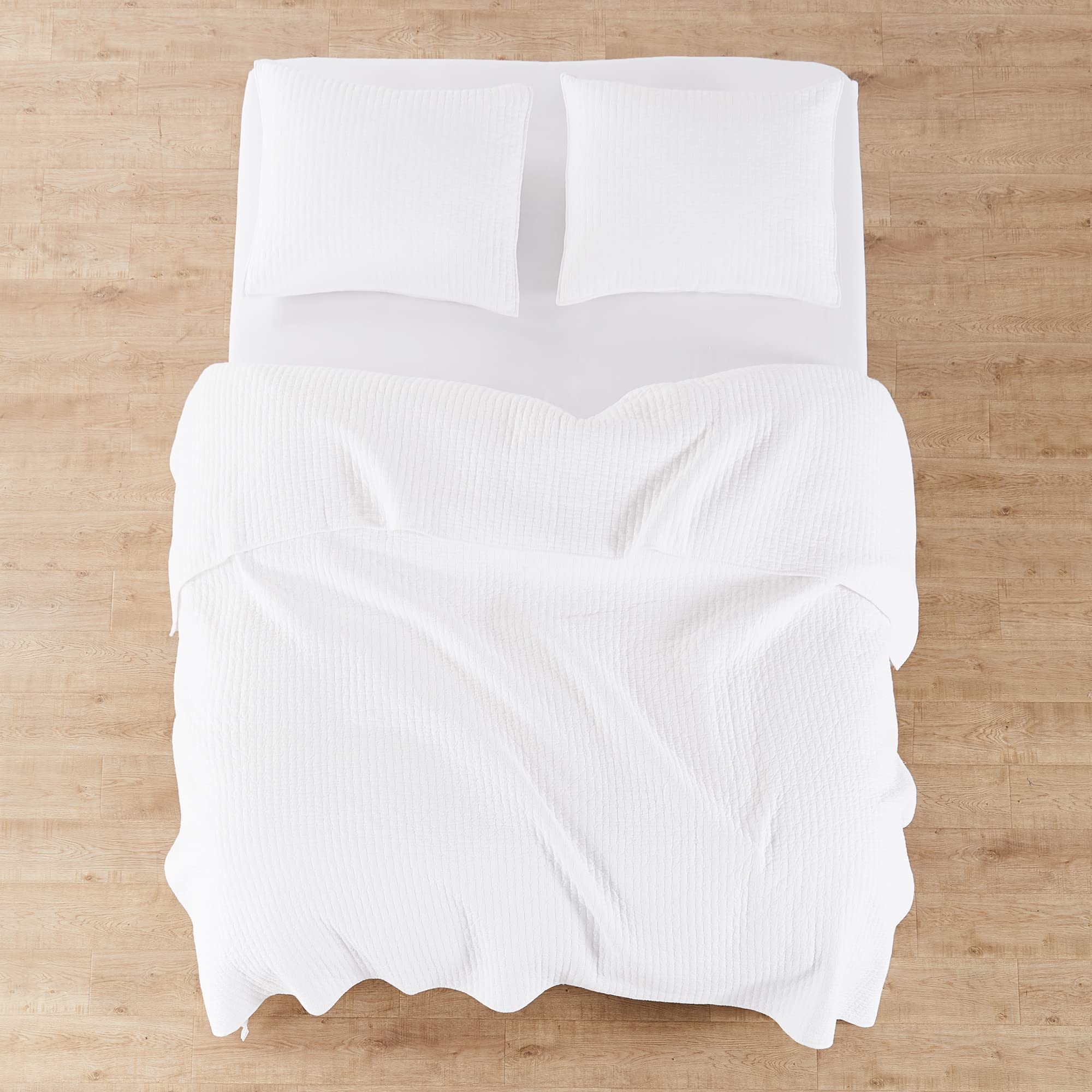 Levtex Home 100% Cotton Reversible Cross Stitch Bright White Quilt Set - Full/Queen Size (88x92in) with 2 Standard Shams (26x20in) - Soft Bedding for Cozy Bedrooms & Guest Rooms