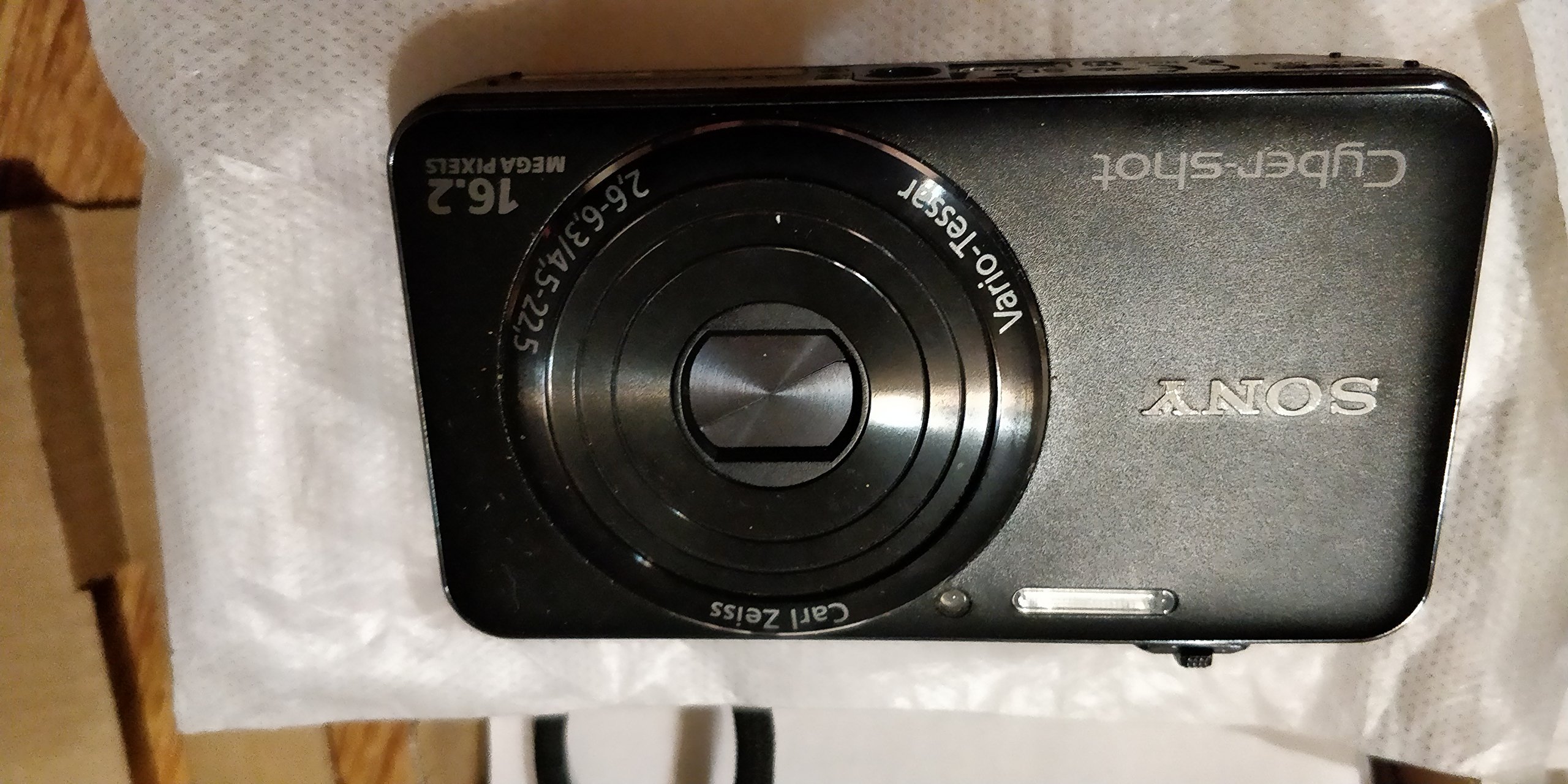 Sony Cyber-shot DSC-WX50 16.2MP Digital Camera with 5x Optical Zoom - 2.7