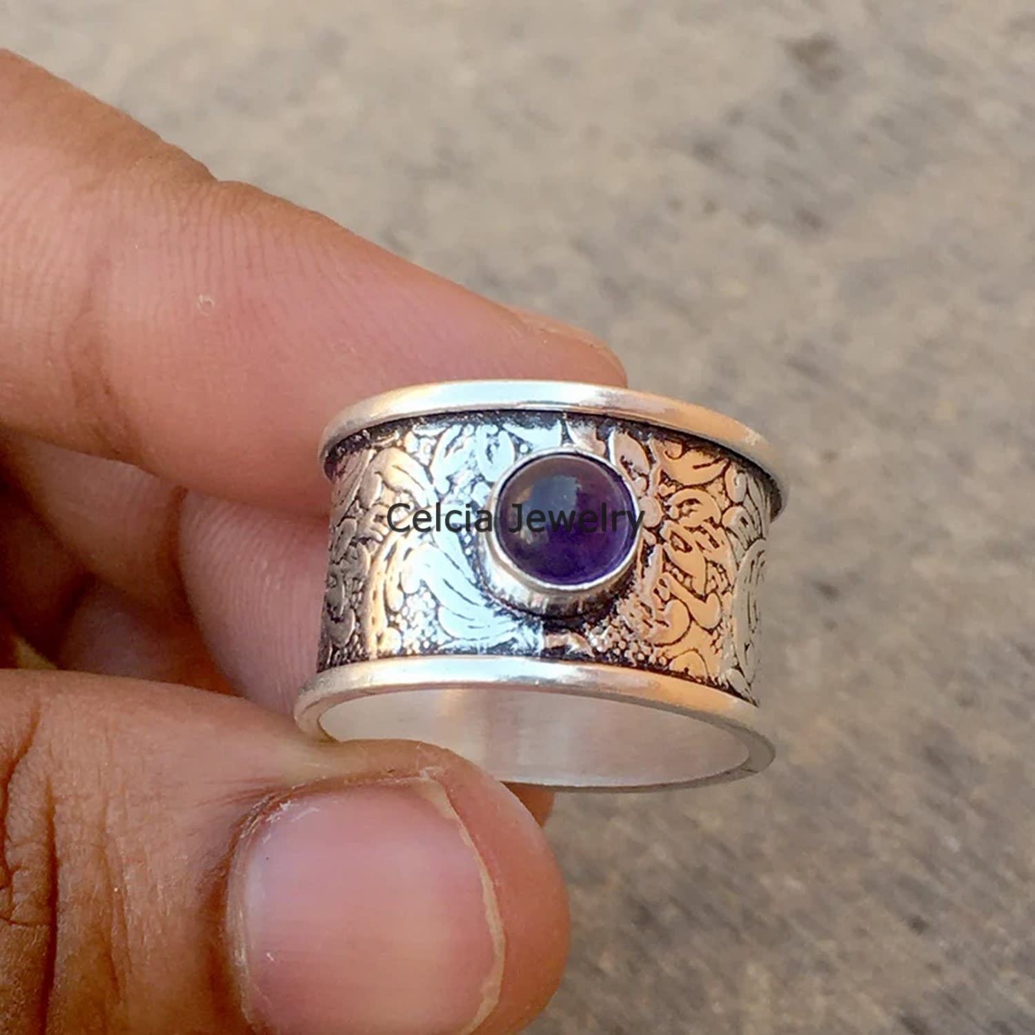 Genuine Amethyst Cabochon Round Spinning Ring - Anxiety Relief Fidget Ring, Worry Silver Spinner Ring for Meditation, February Birthstone Jewelry, Mothers Day Gift (US Size 7) - Perfect for Stress Relief, Focus & Mindfulness Practice