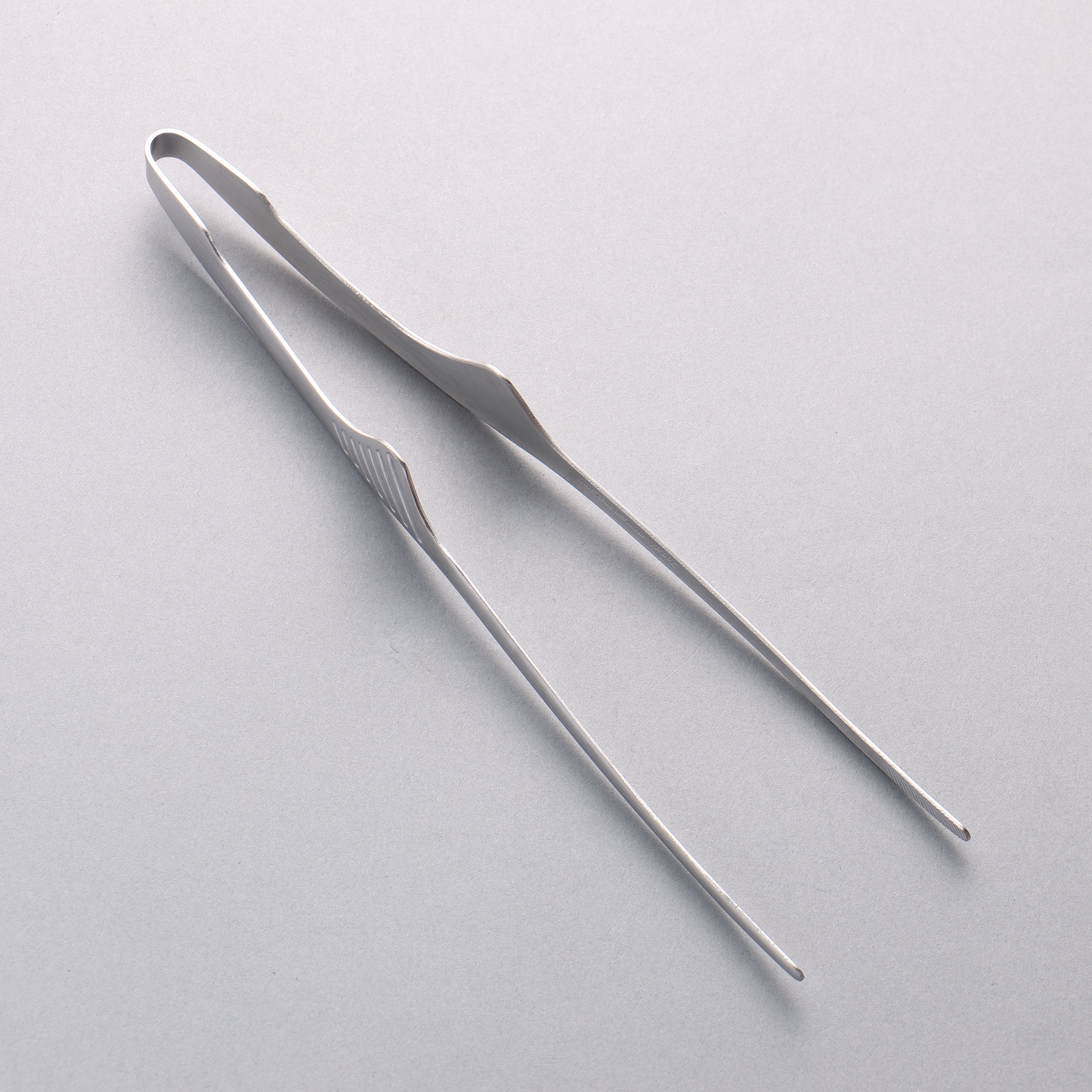 Seisuke 240mm Stainless Steel Kitchen Tongs with Non-Slip Handle - Perfect for Grilling, BBQ, Cooking, and Serving Salads