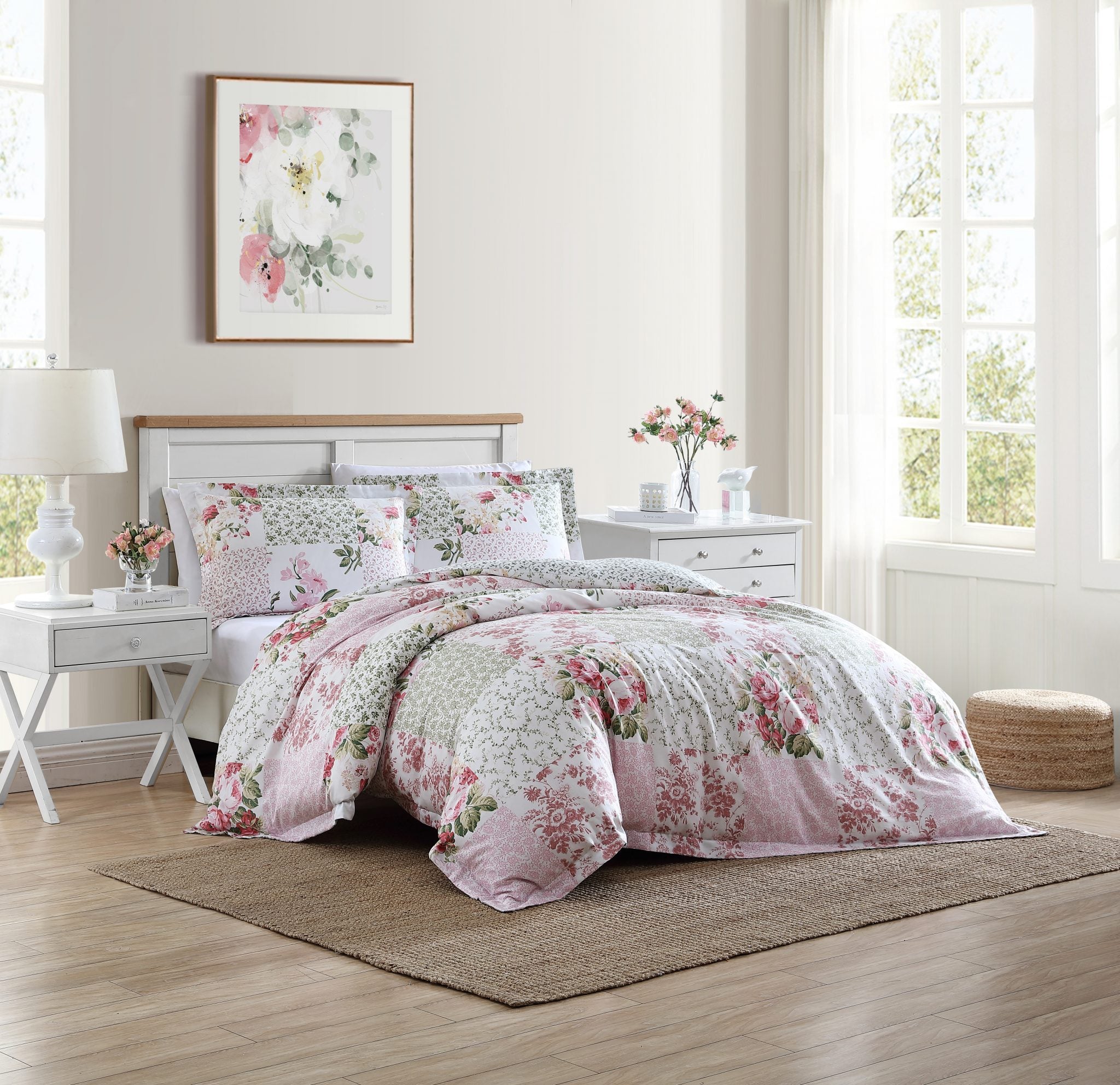 Laura Ashley Ailyn Rose Quilt Cover Set - Queen Size Floral Bedding Set with Pillow Shams | Perfect for Master Bedroom, Guest Room & Cozy Home Decor