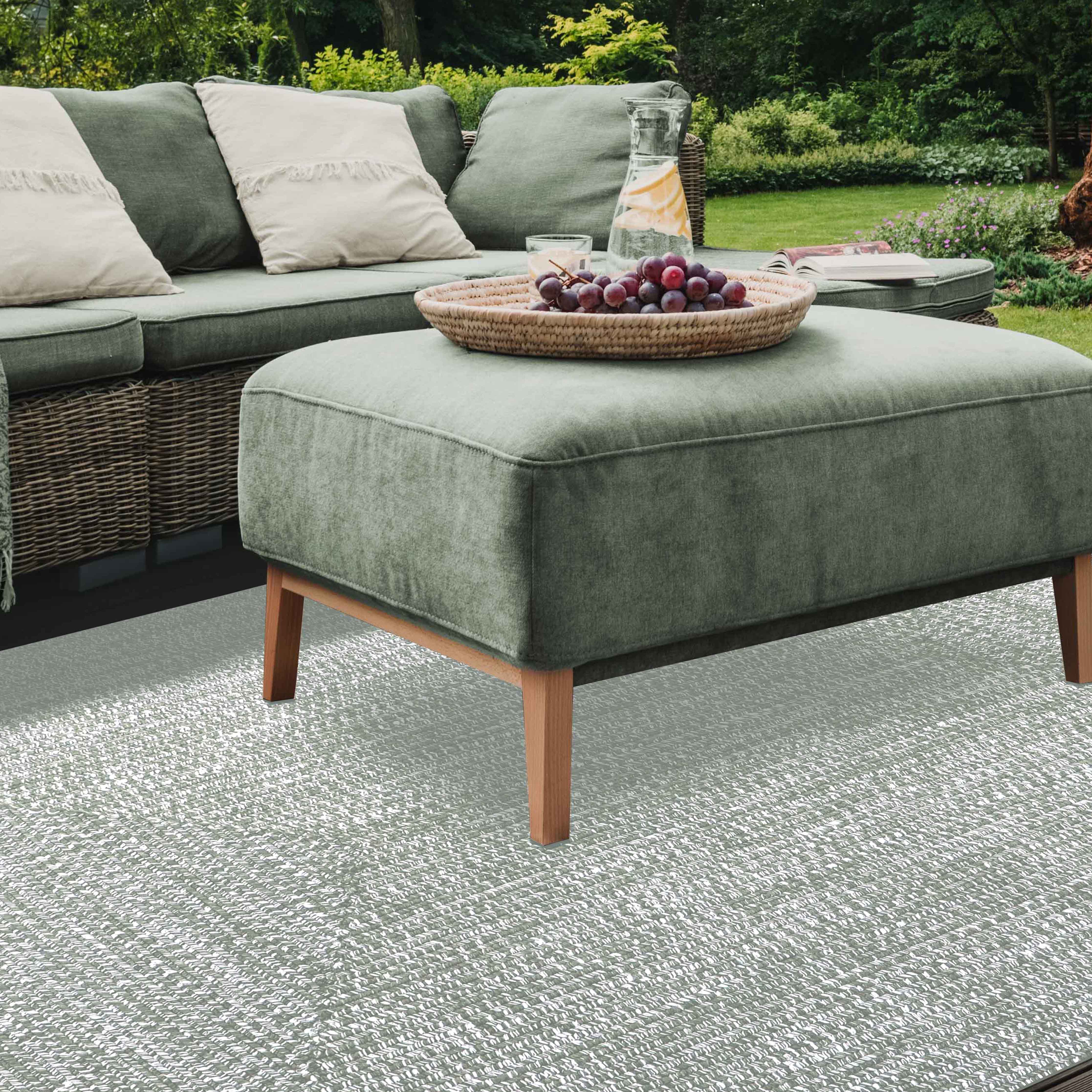 Two-Toned Braided Bohemian Area Rug - Indoor/Outdoor Use for Living Room, Patio & Bedroom Decor